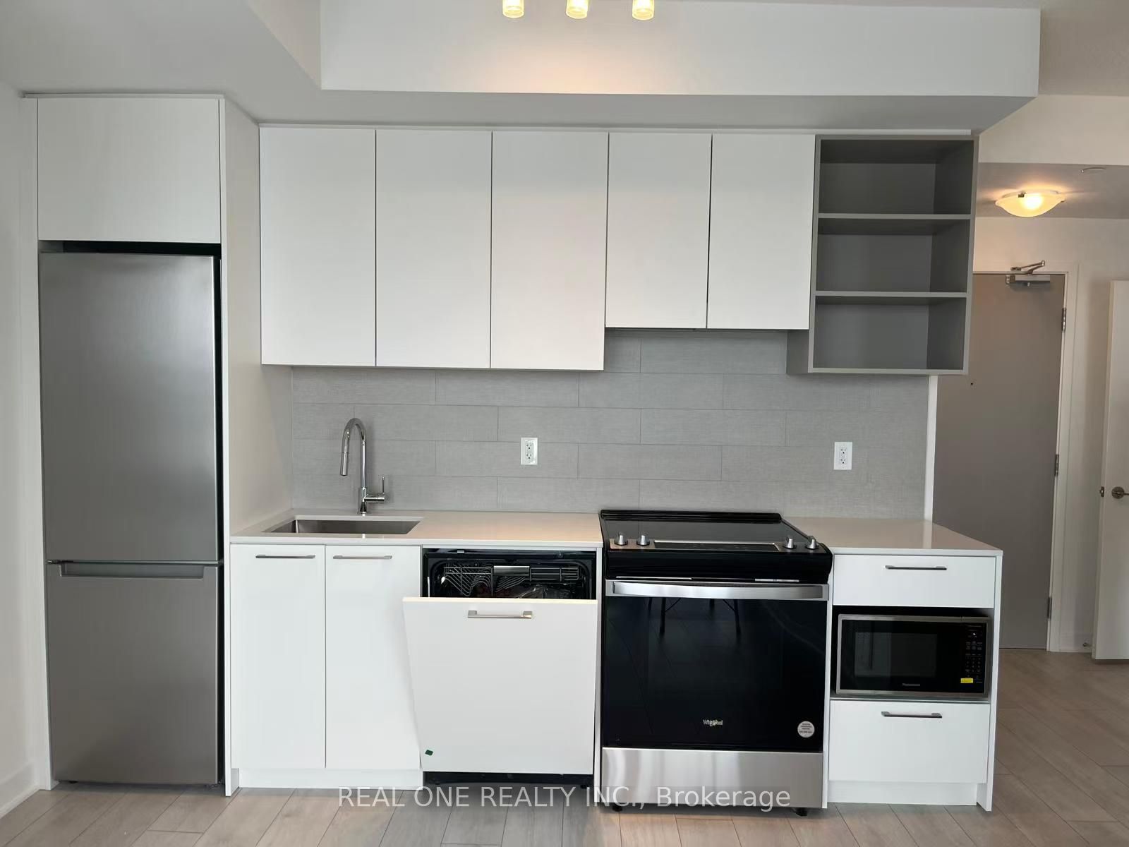 260 Malta Avenue 1810 Property Photo 2