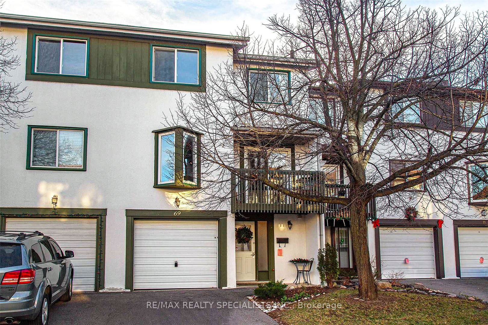 #69 - 2651 Aquitaine Avenue Property Photo 1