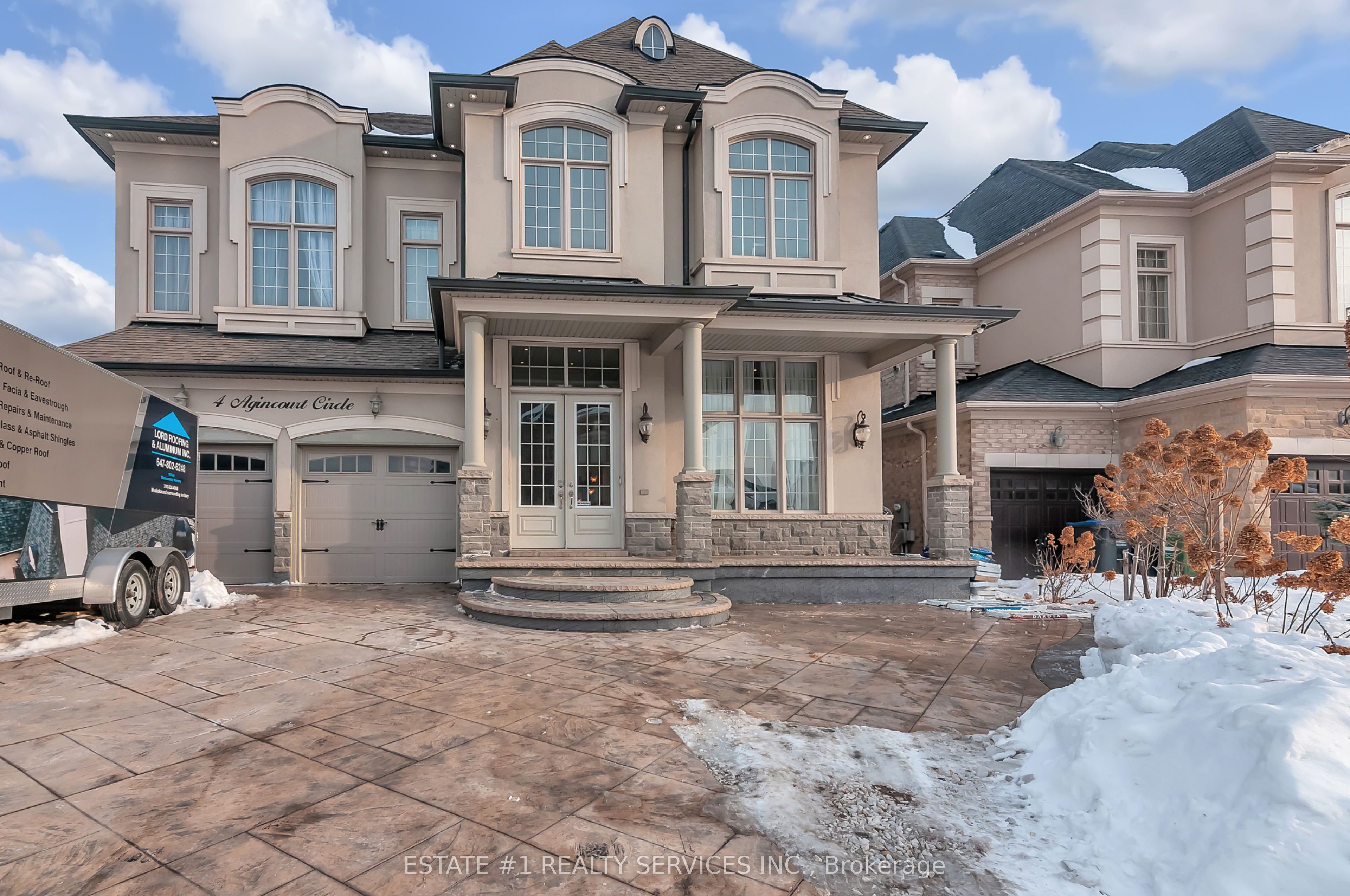 4 Agincourt Circle Property Photo 1