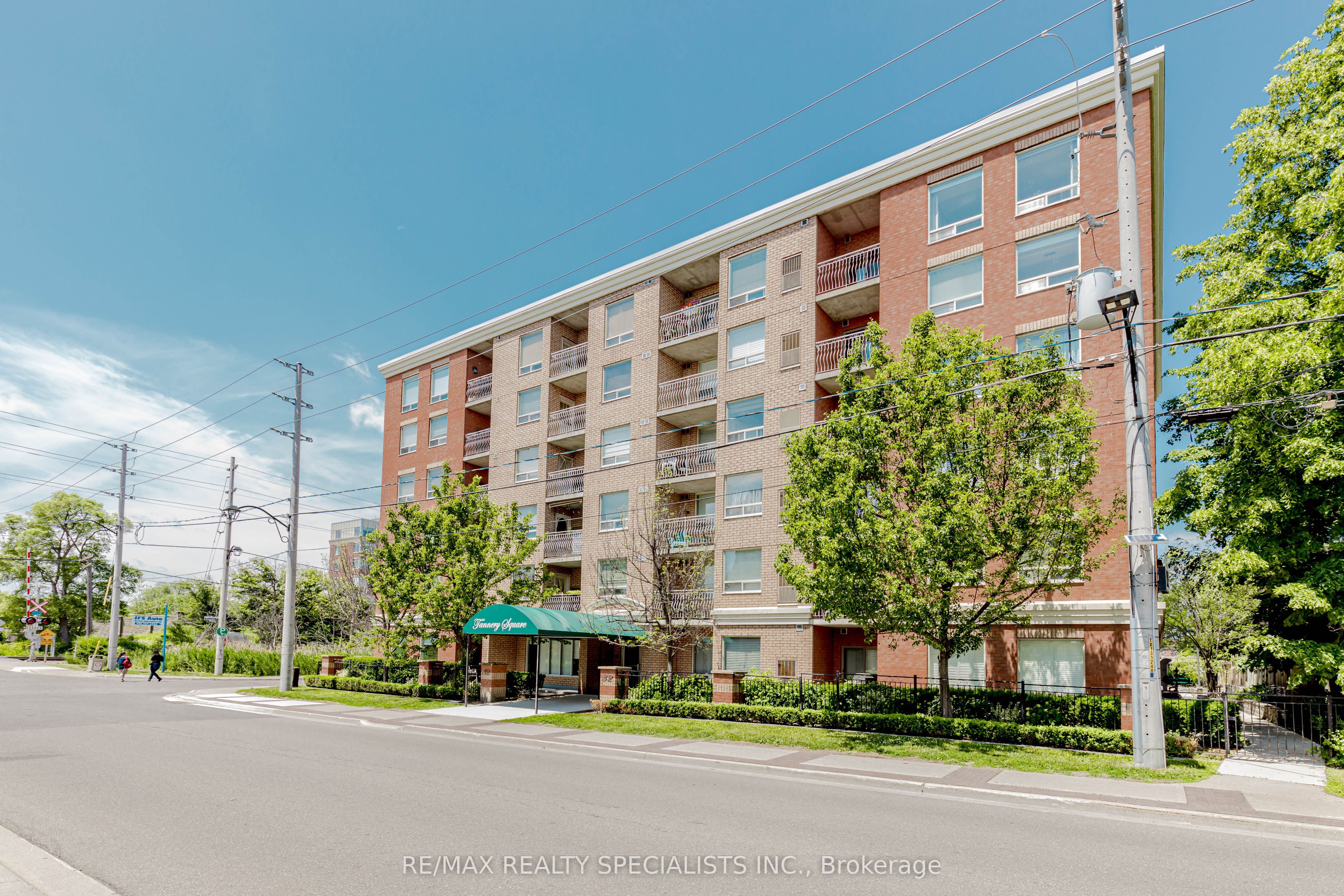 32 Tannery Street 401 Property Photo 1