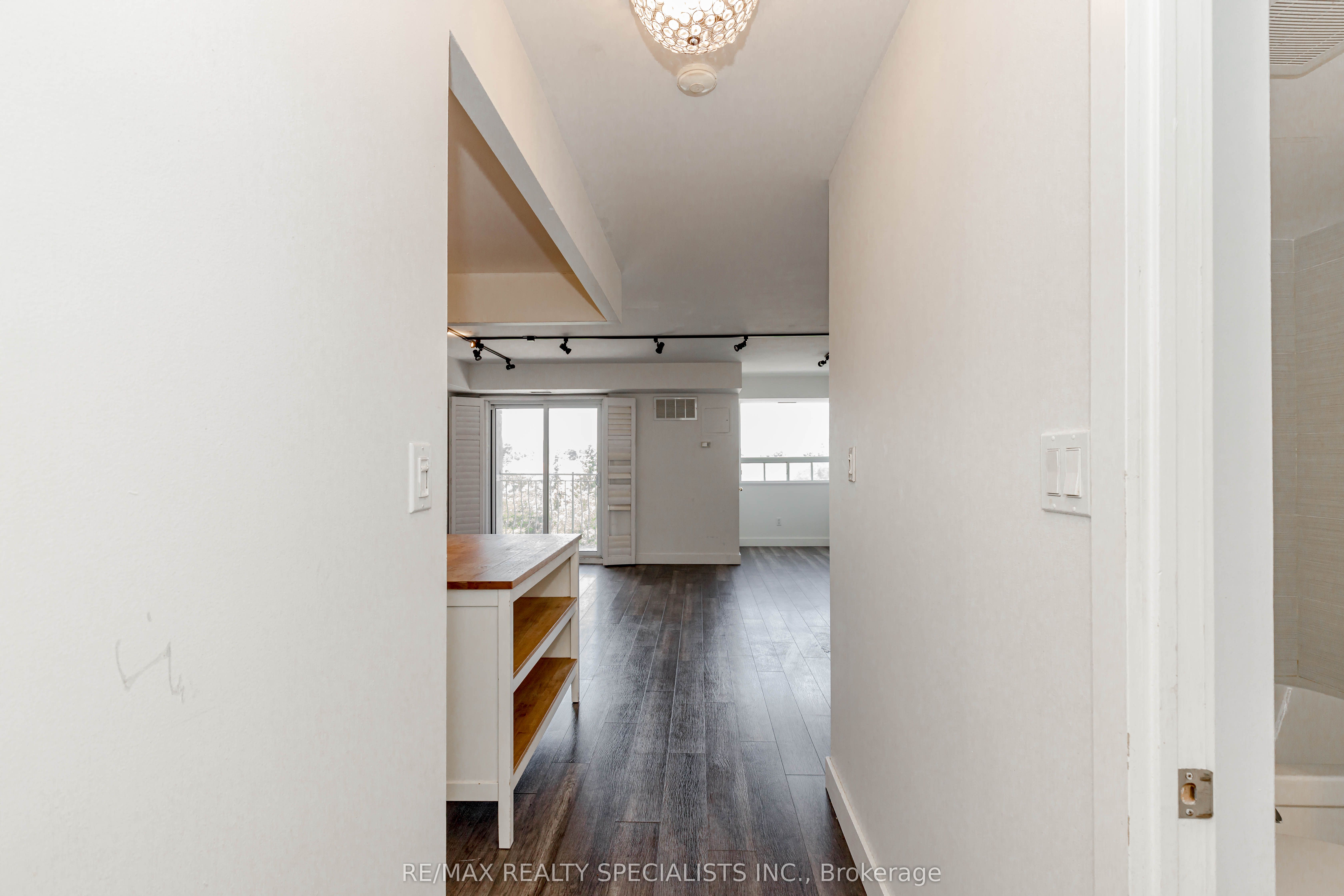 32 Tannery Street 401 Property Photo 10