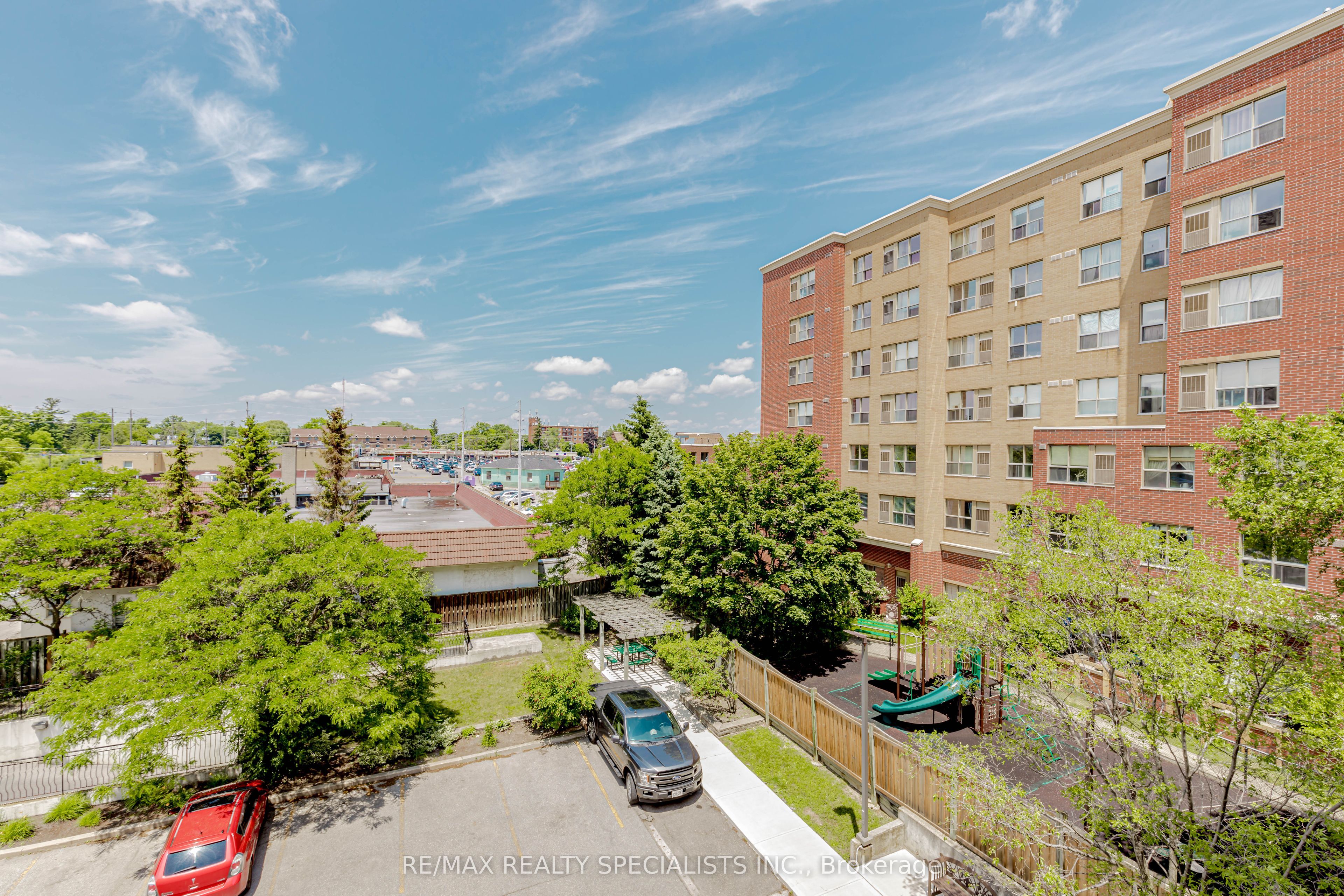 32 Tannery Street 401 Property Photo 41