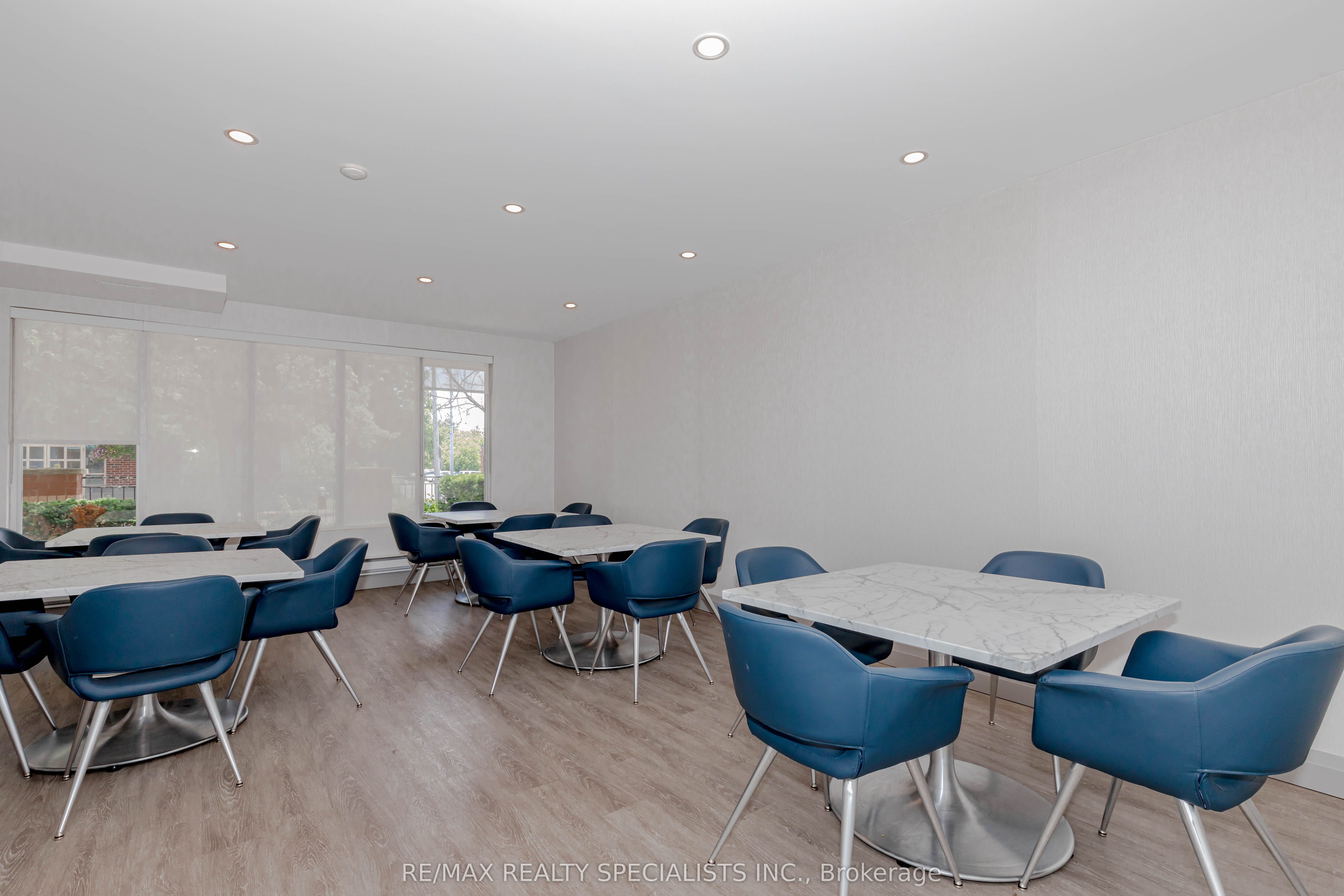32 Tannery Street 401 Property Photo 44