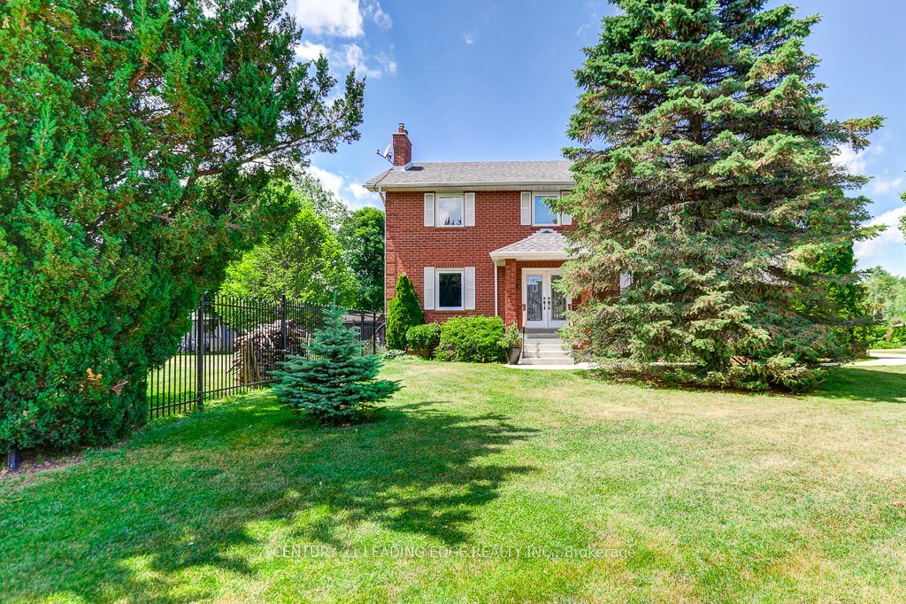 2 Colleen Crescent Property Photo 1