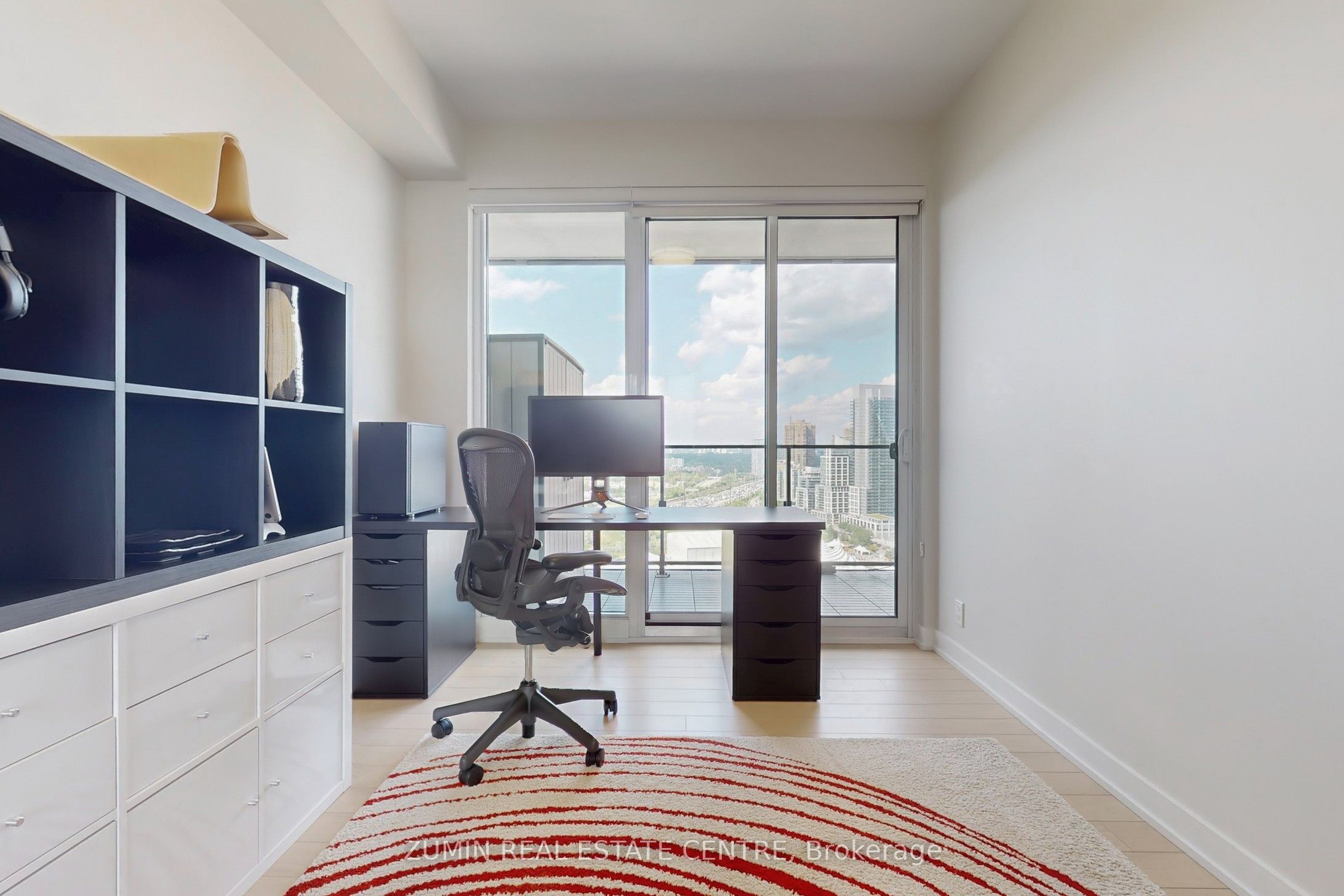 #2609 - 10 Park Lawn Road Property Photo 12