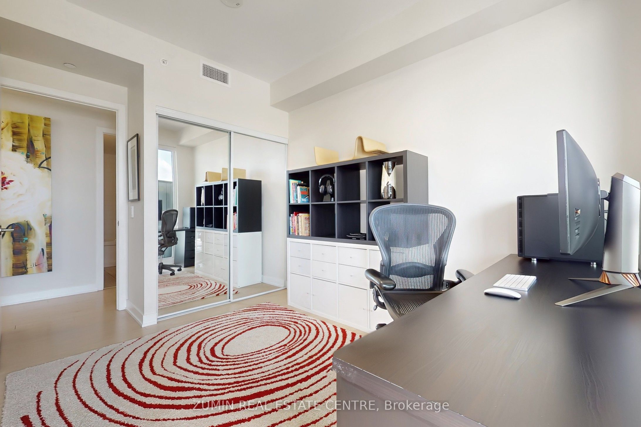 #2609 - 10 Park Lawn Road Property Photo 22