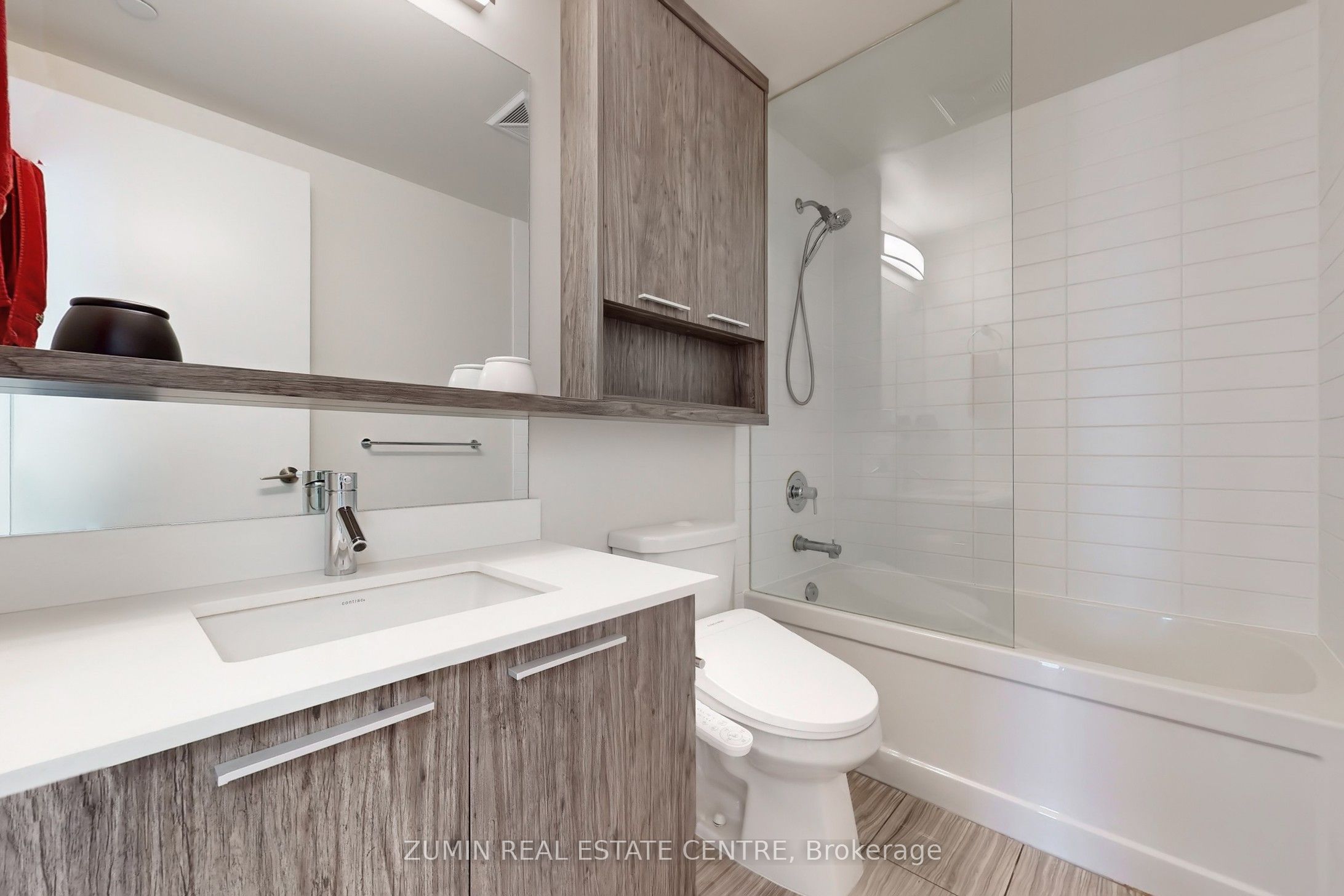#2609 - 10 Park Lawn Road Property Photo 23