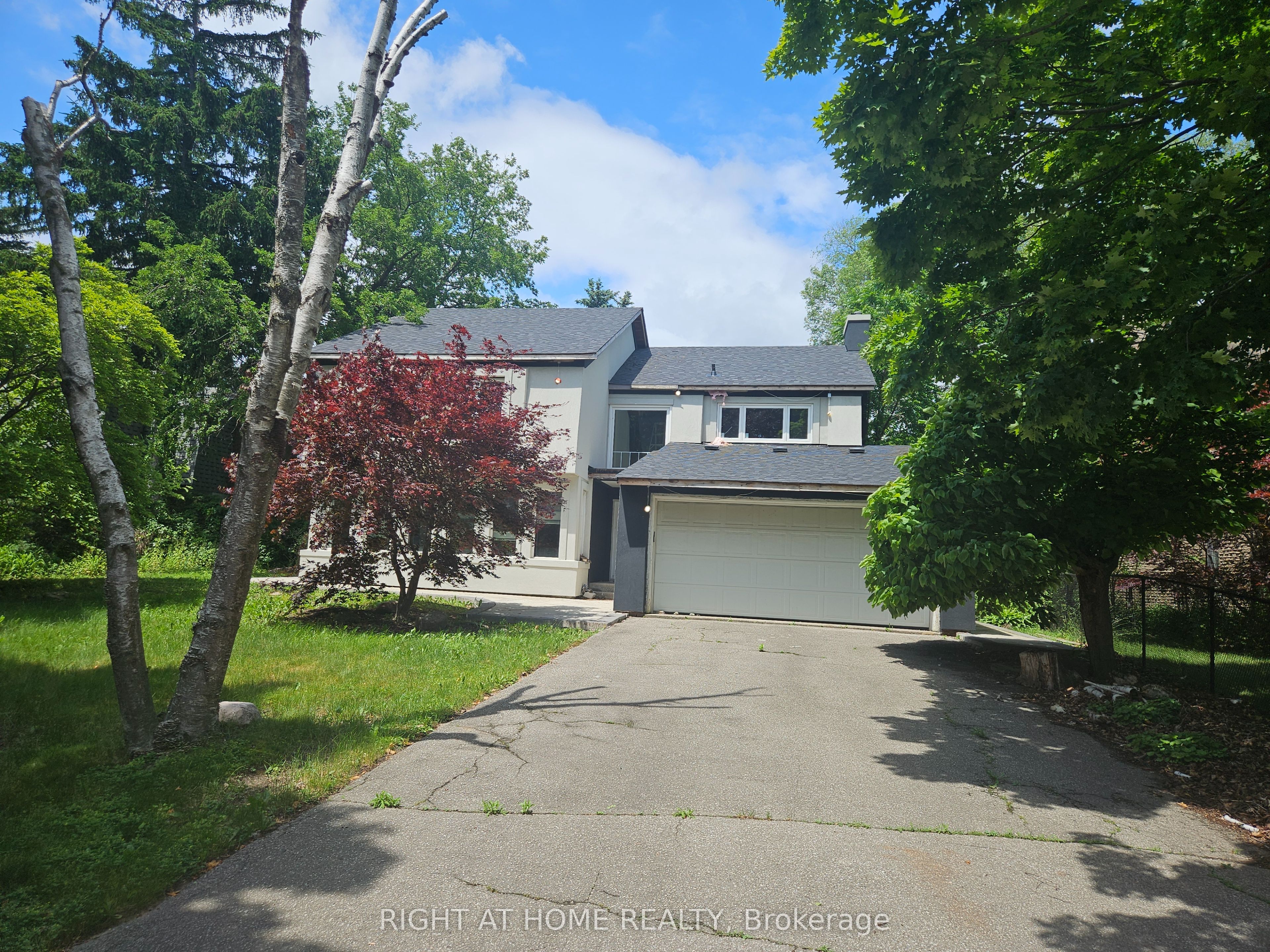 1715 Medallion Court Property Photo 1