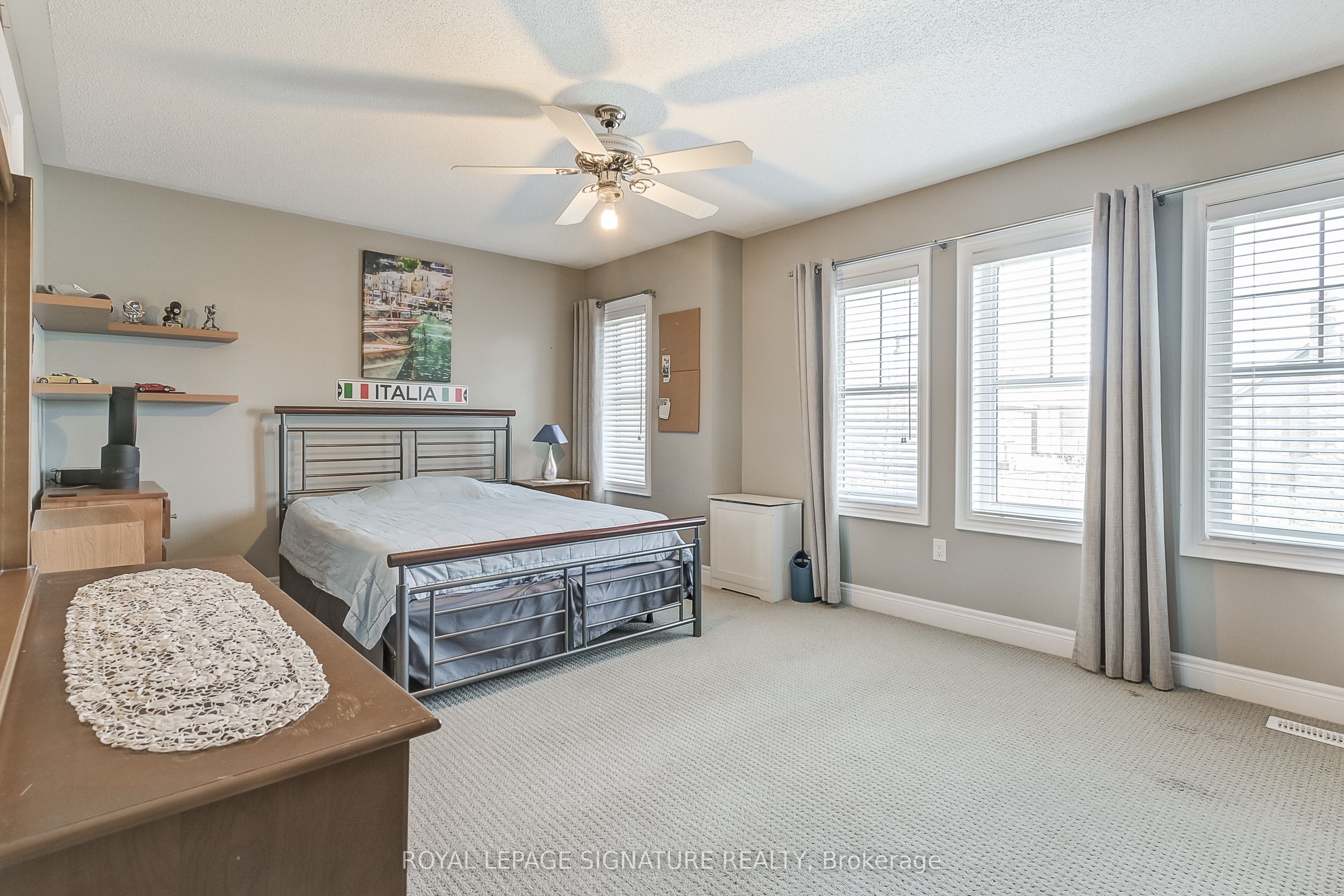 18 Flanders Road Property Photo 25
