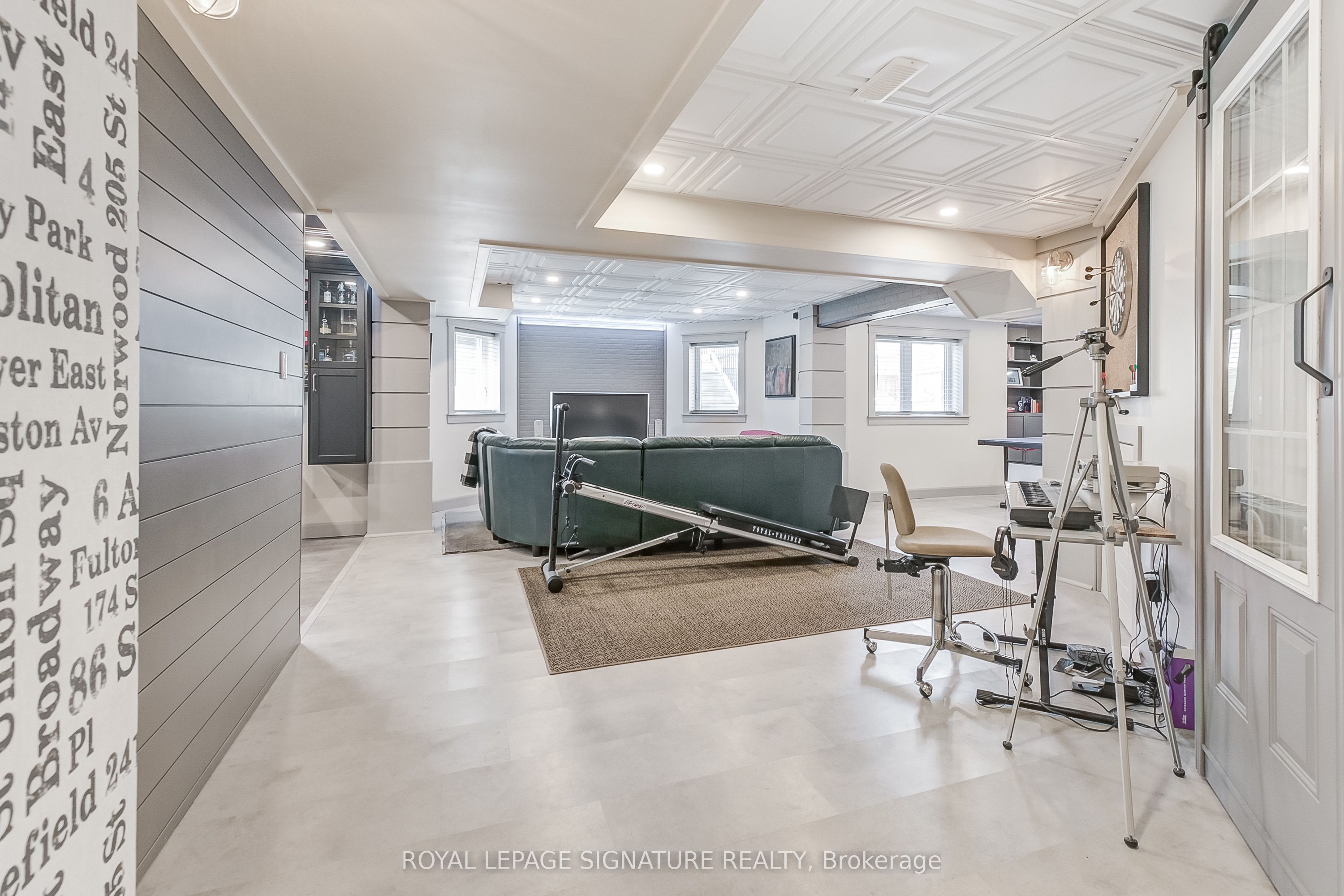 18 Flanders Road Property Photo 35