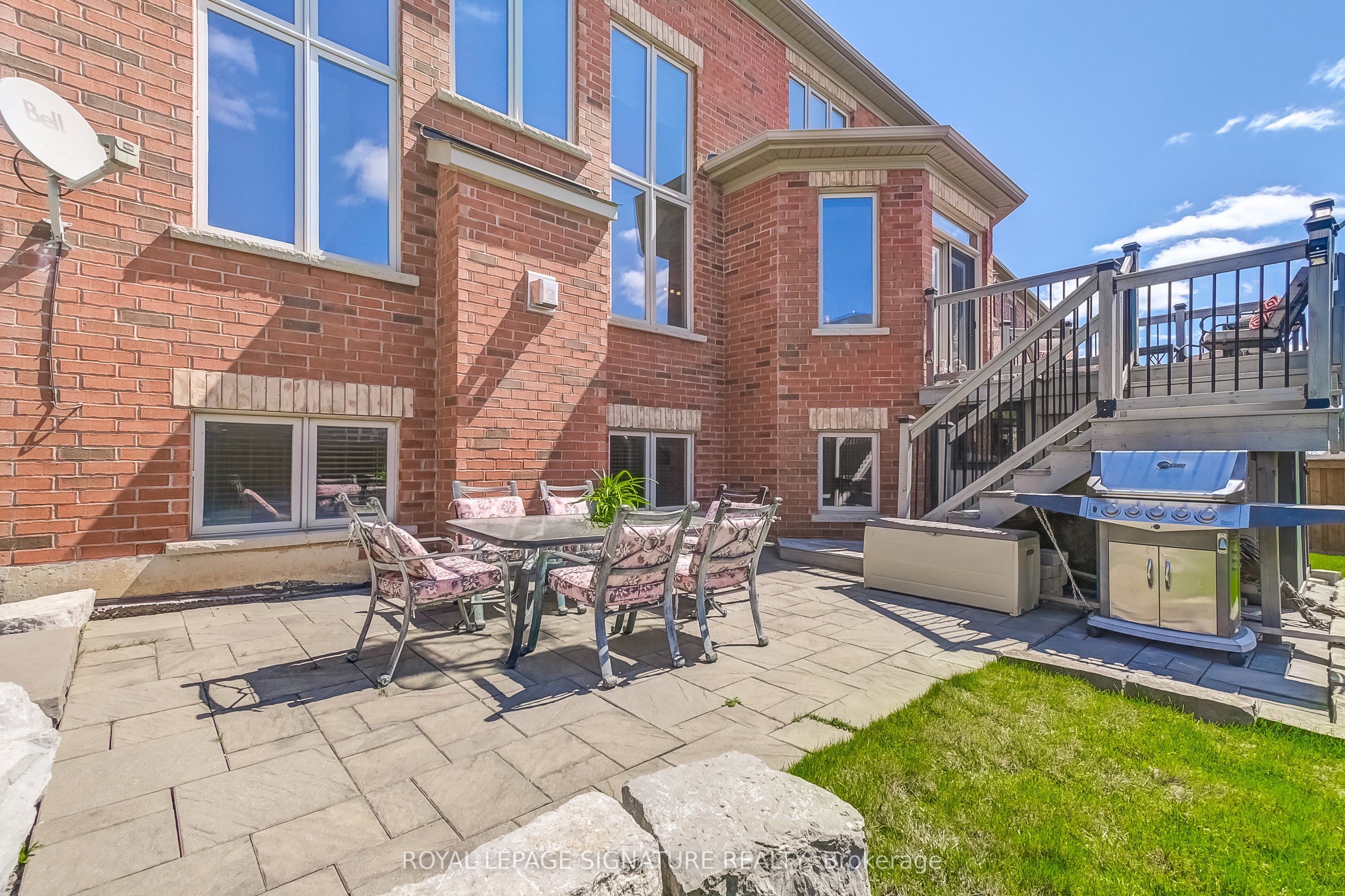 18 Flanders Road Property Photo 45