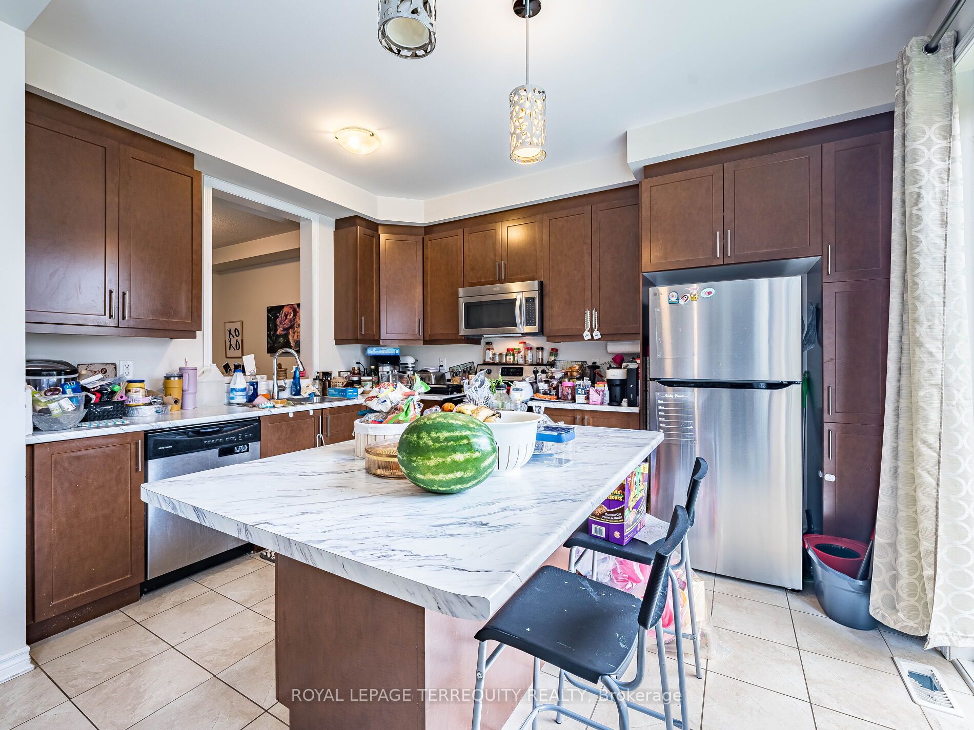 903 Penson Crescent Property Photo 17