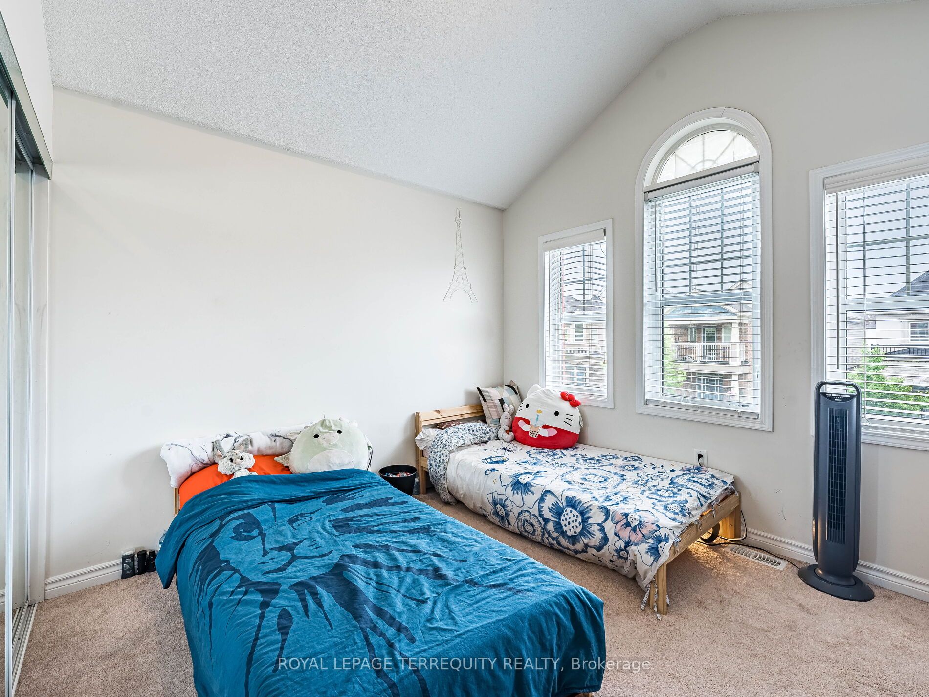 903 Penson Crescent Property Photo 31