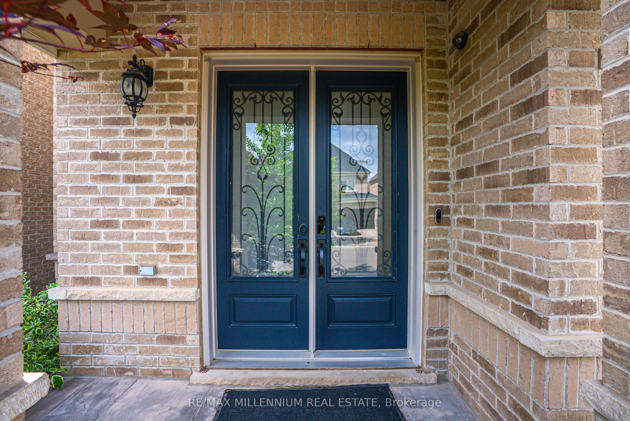 51 Legendary Circle Property Photo 4