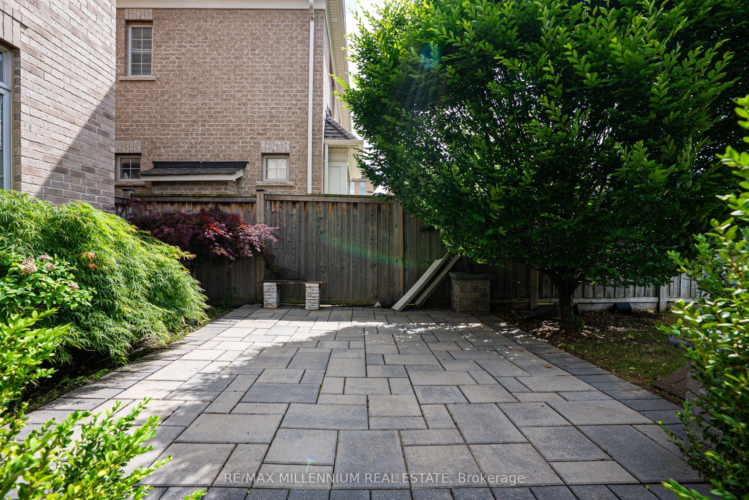 51 Legendary Circle Property Photo 40