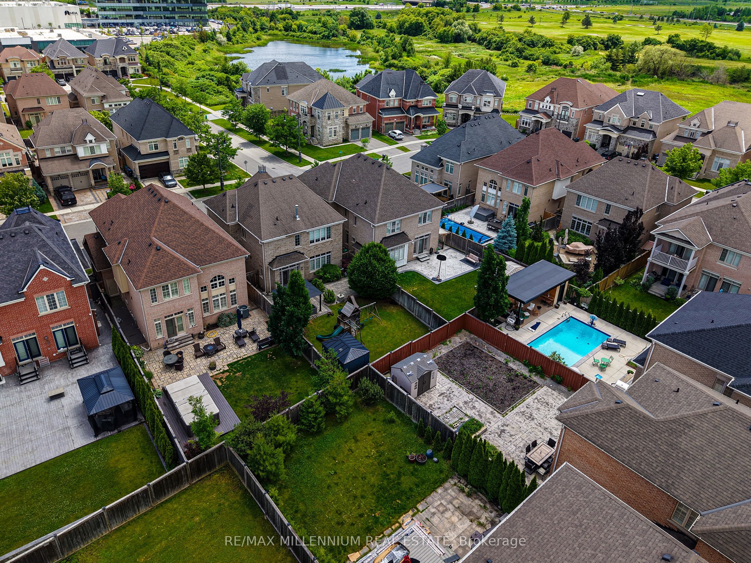 51 Legendary Circle Property Photo 47