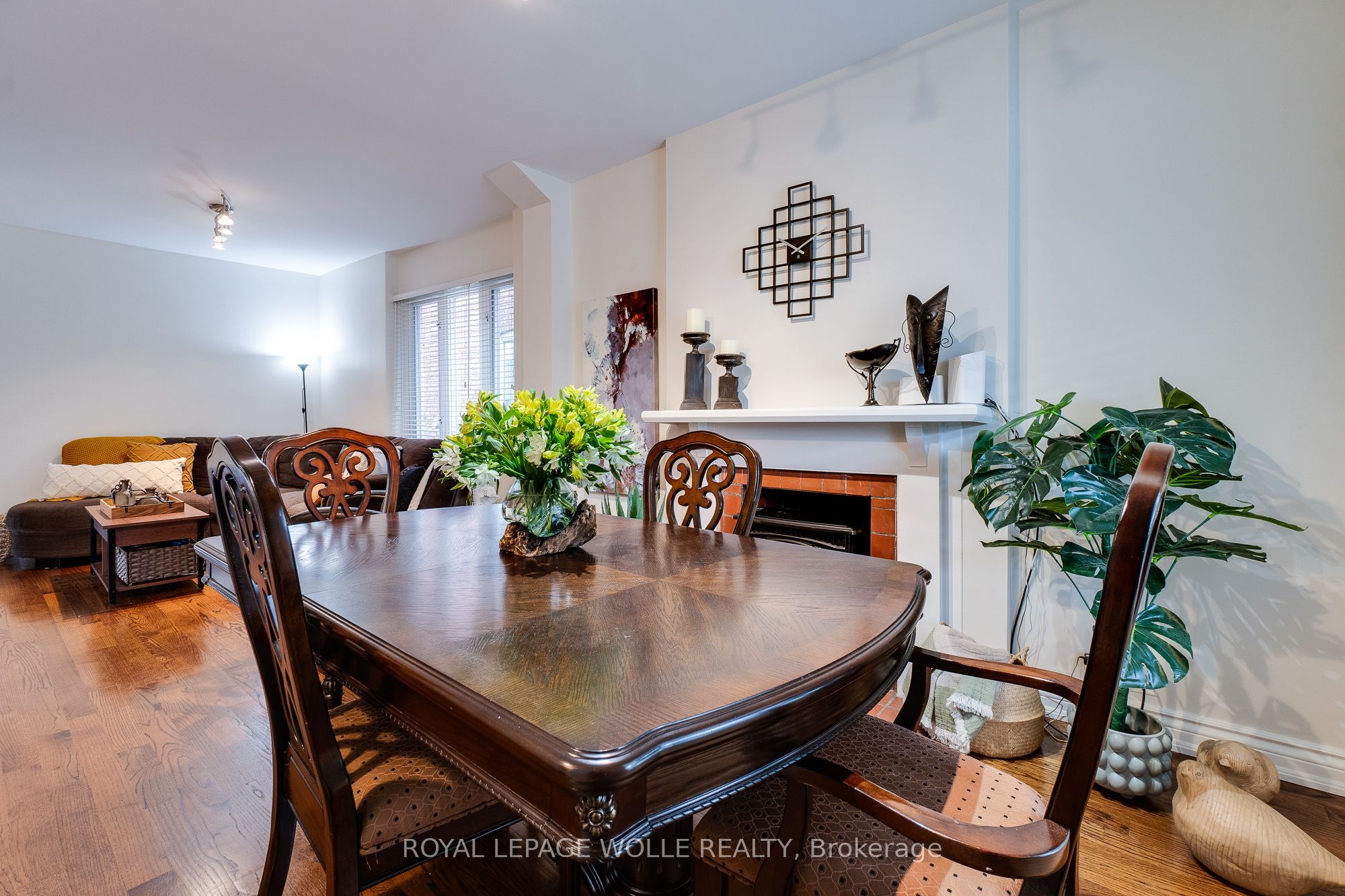 1315 Lansdowne Avenue Property Photo 12