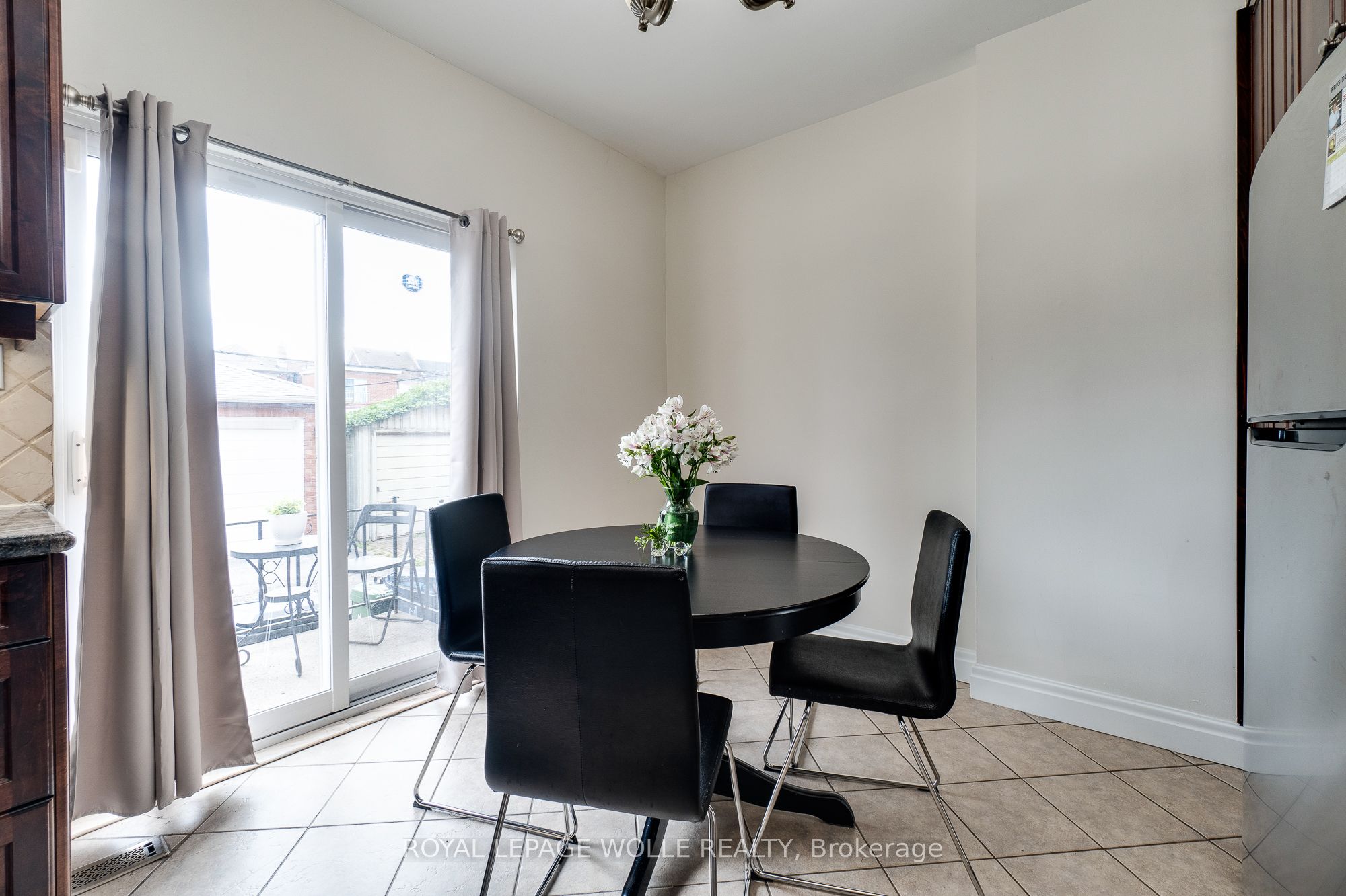 1315 Lansdowne Avenue Property Photo 17