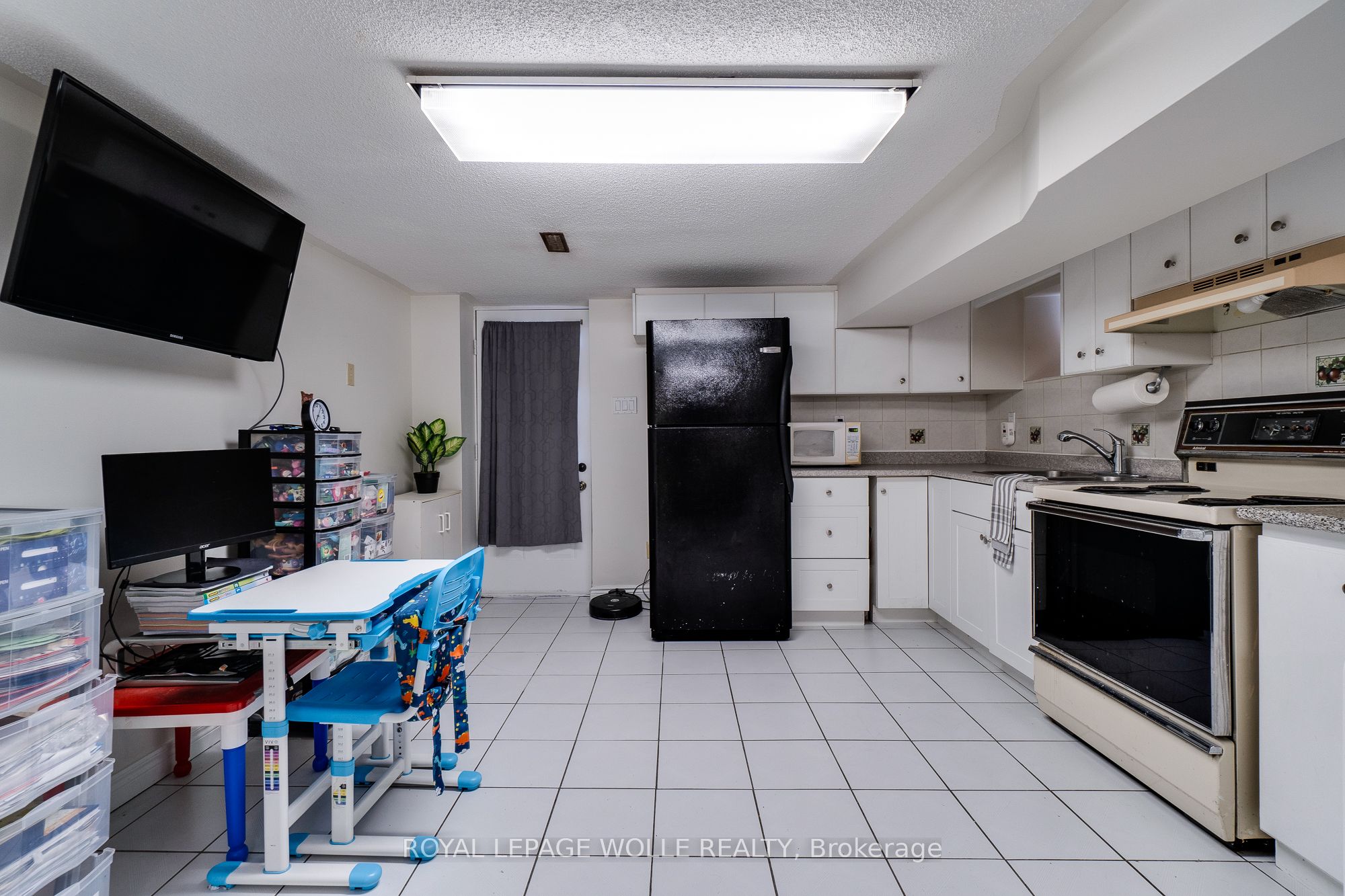 1315 Lansdowne Avenue Property Photo 33