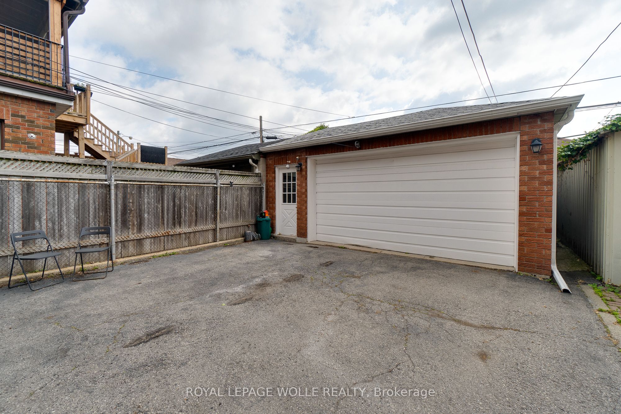 1315 Lansdowne Avenue Property Photo 39