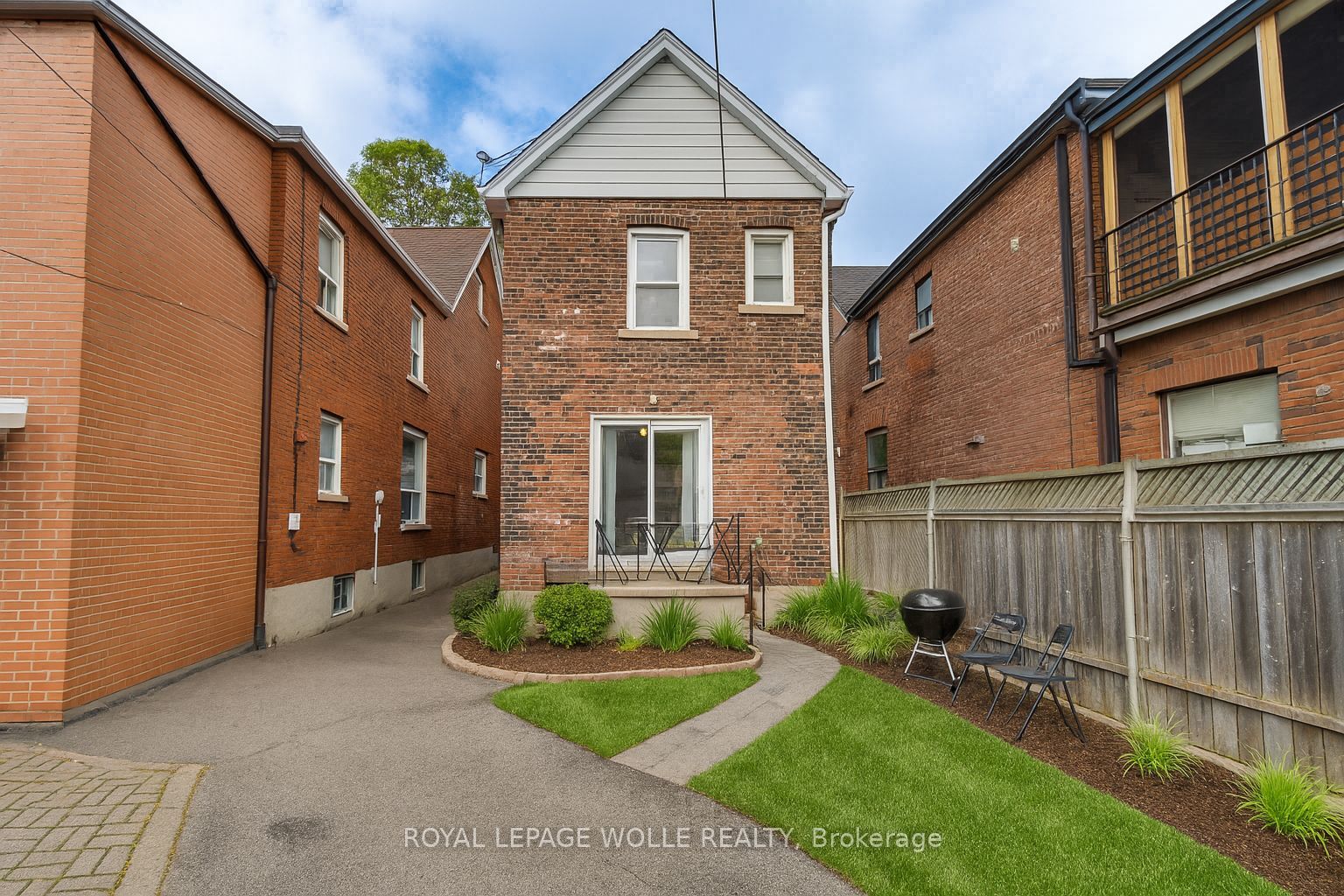 1315 Lansdowne Avenue Property Photo 42