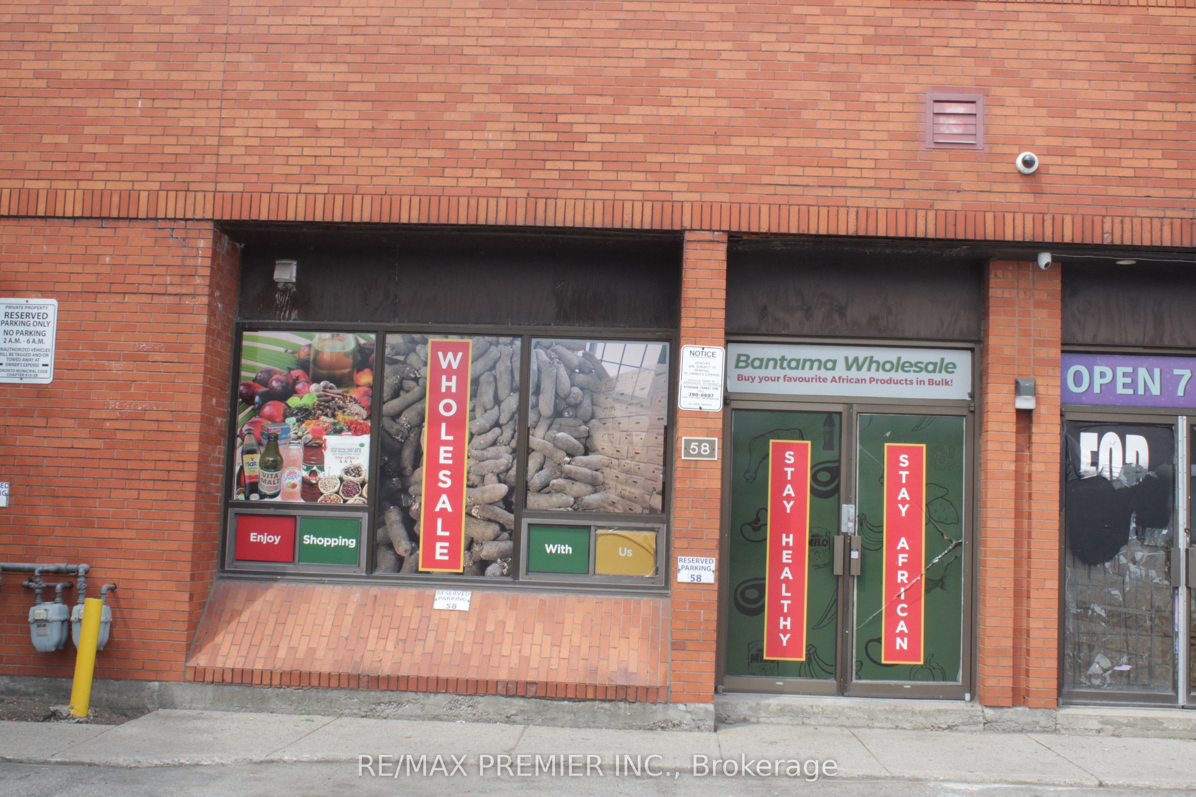 2300 Finch Avenue W 58-59 Property Photo 6