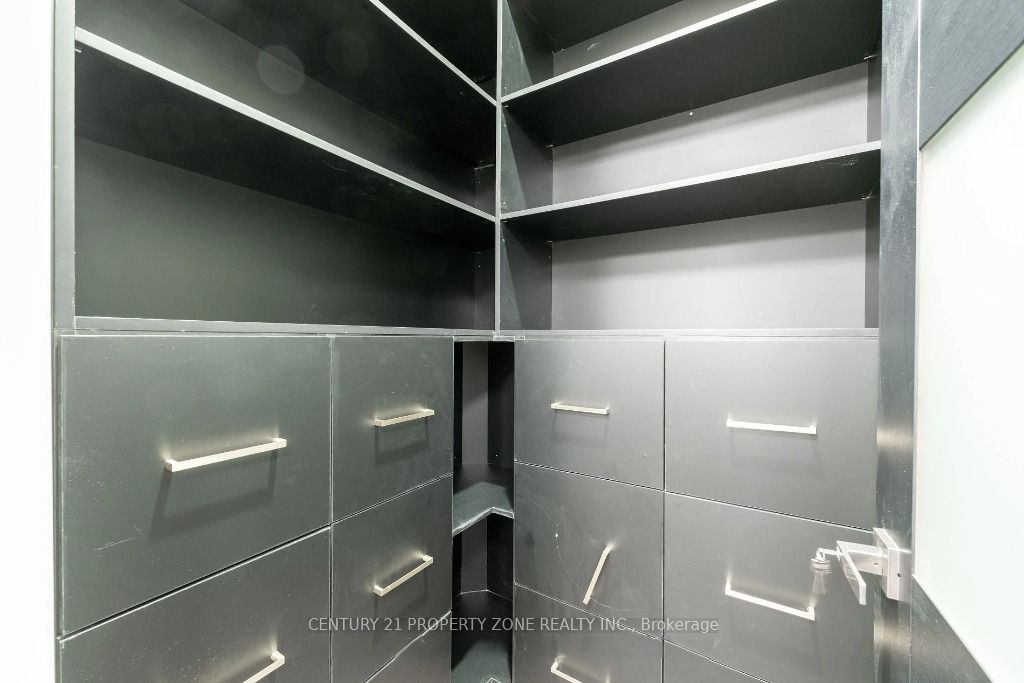 6475 Mayfield Road 204 Property Photo 11