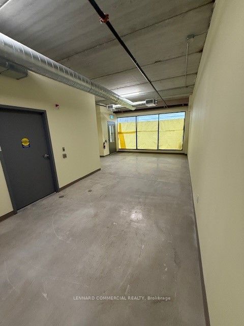 760 Laurentian Drive 7 Property Photo 3