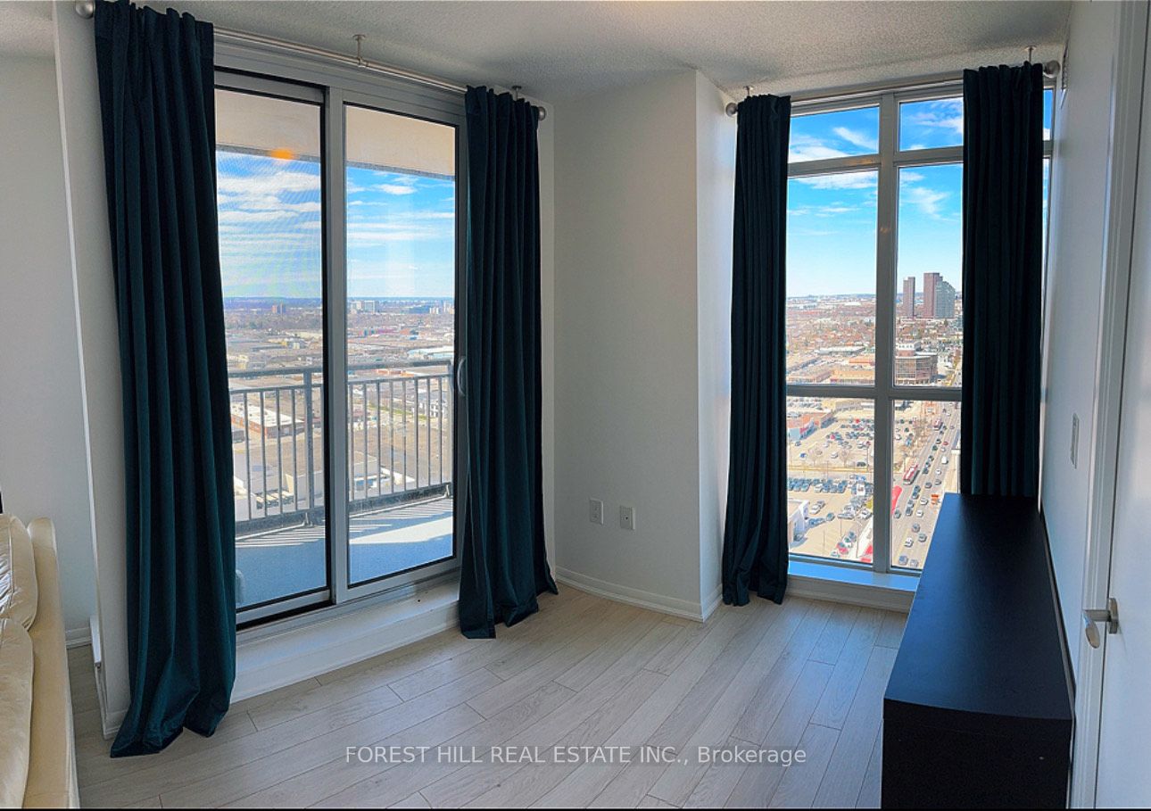 830 Lawrence Avenue W 2502 Property Photo 9