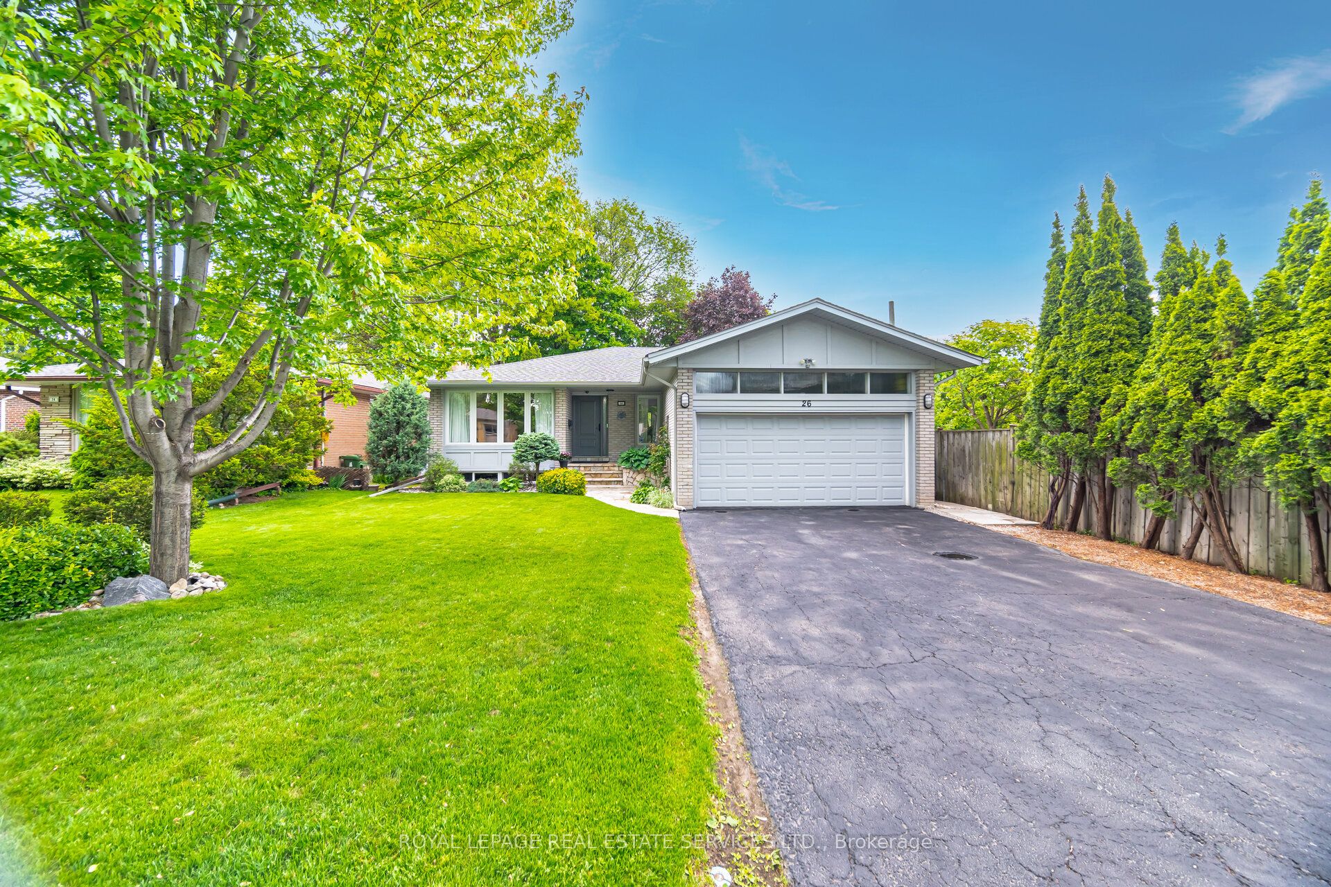 26 Alanmeade Crescent Property Photo 1