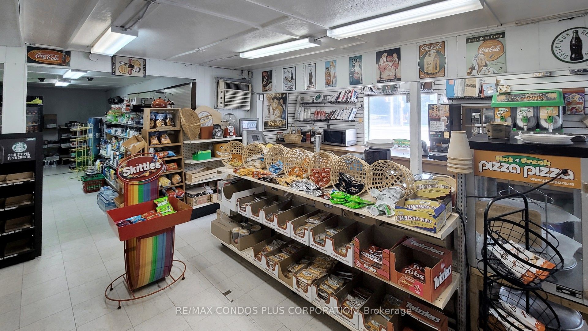 509 Lakeshore Road W Property Photo 15