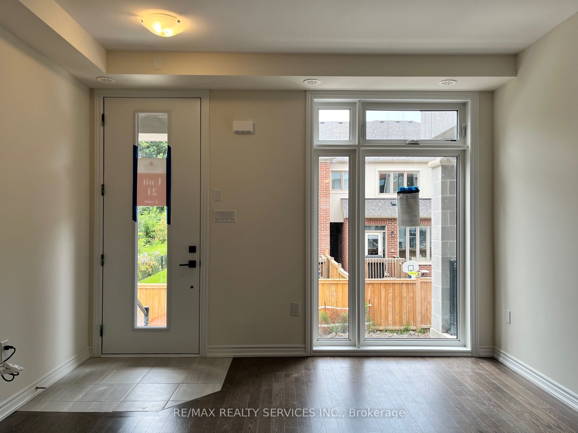 20 Knotsberry Circle 21 Property Photo 1