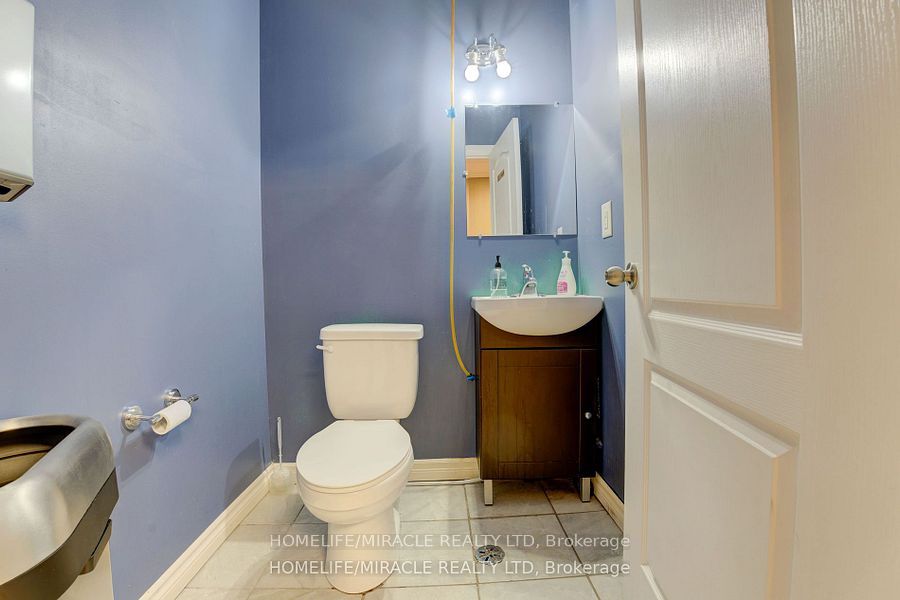 173 Advance Boulevard 45 Property Photo 7