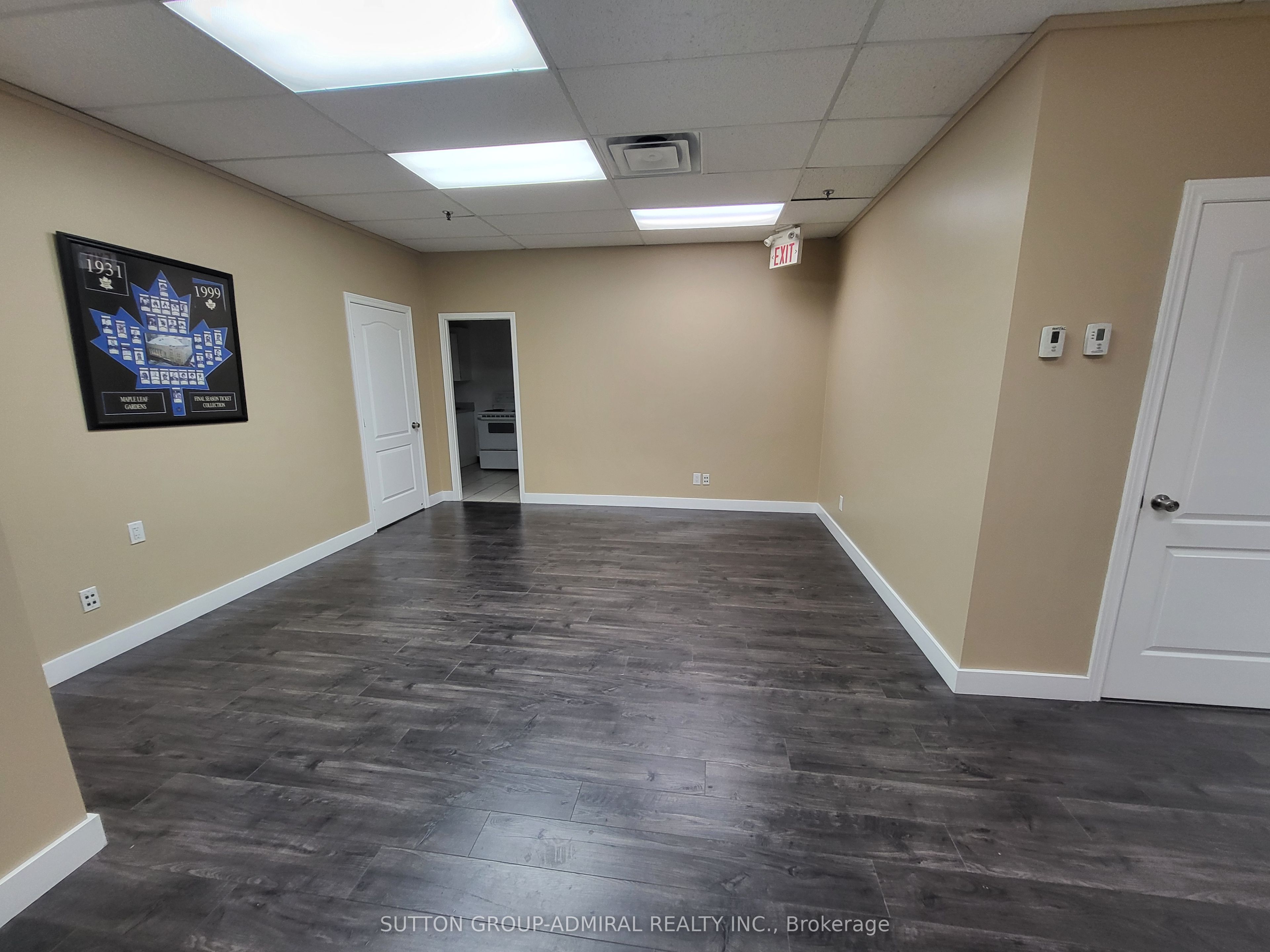 546 Champagne Drive Property Photo 5