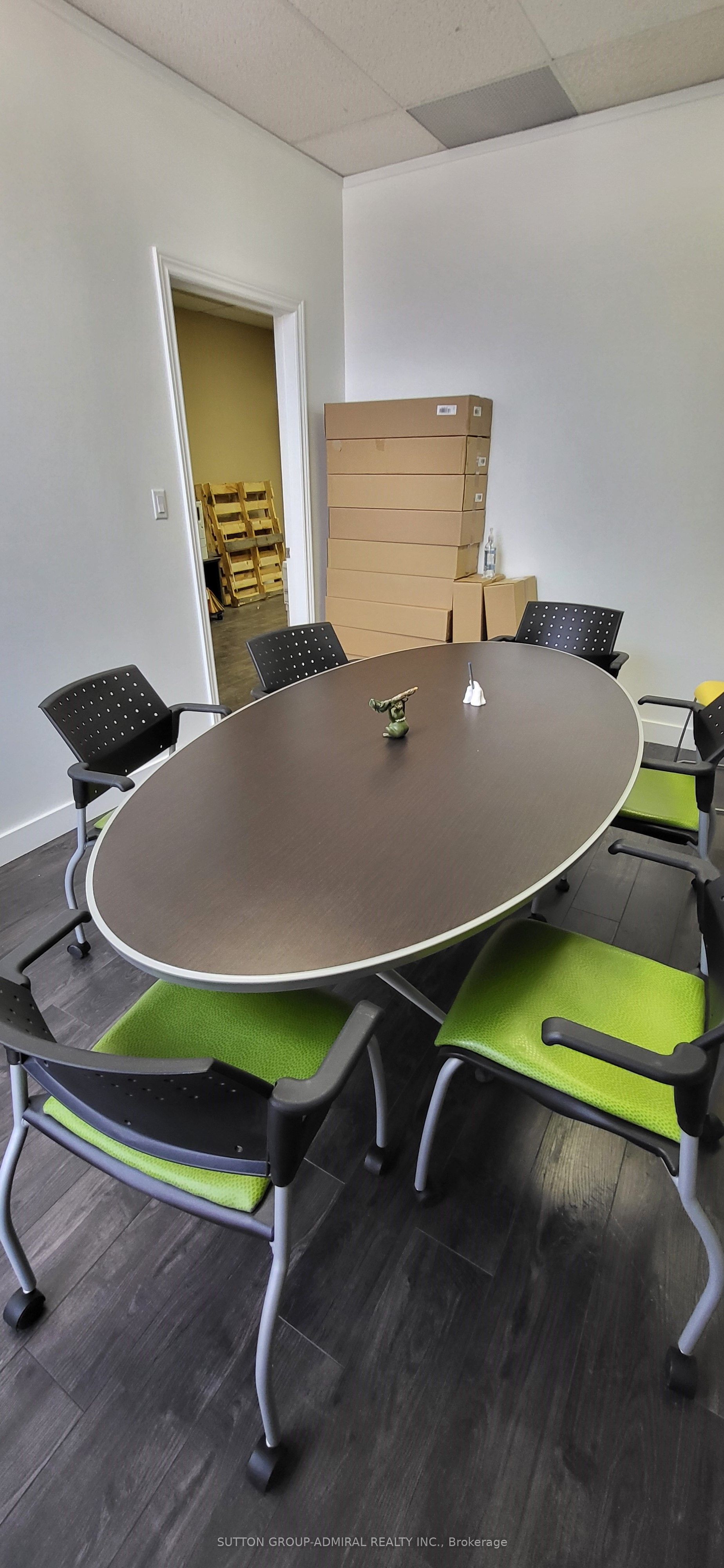 546 Champagne Drive Property Photo 11