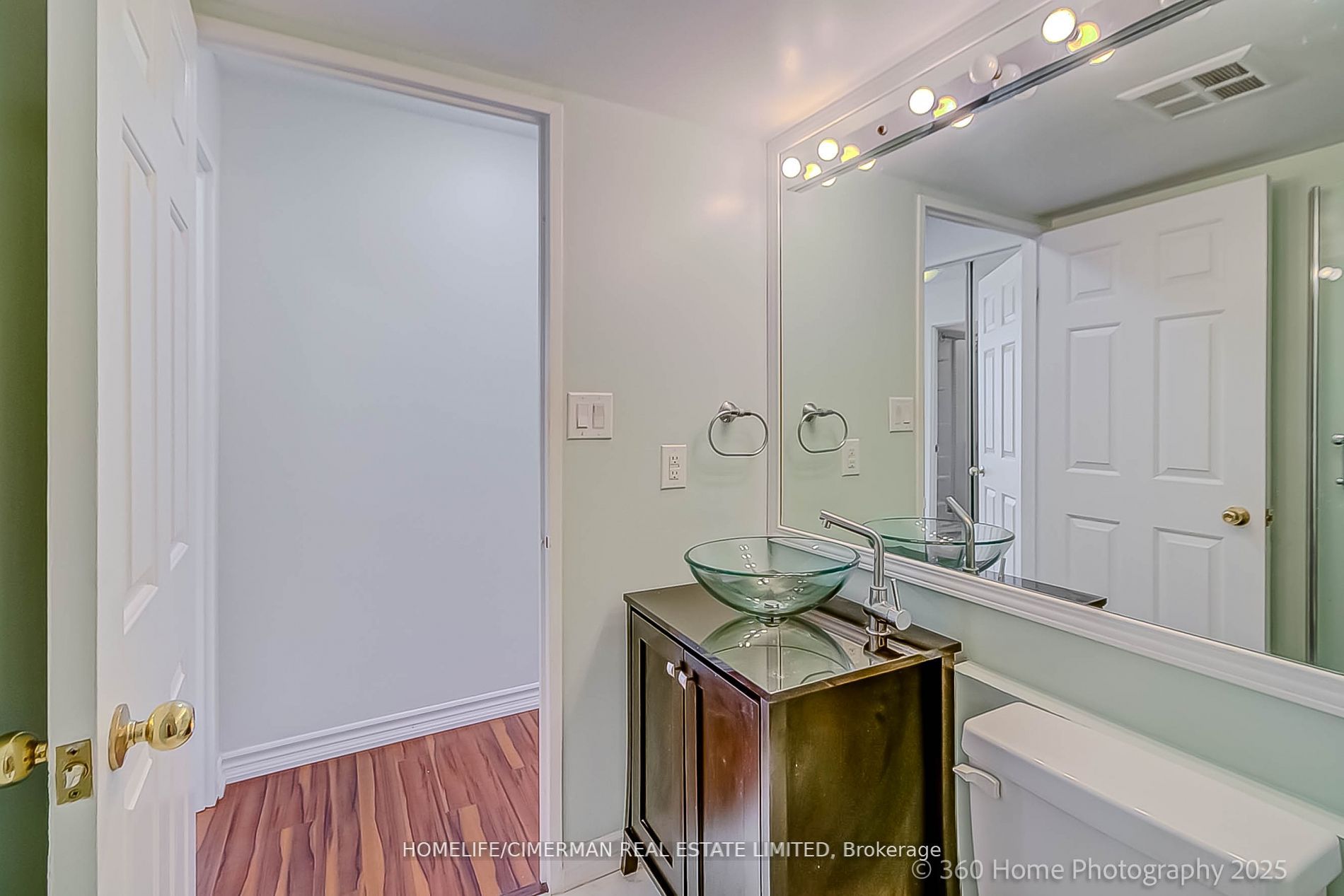 20 Southport Street 413 Property Photo 22