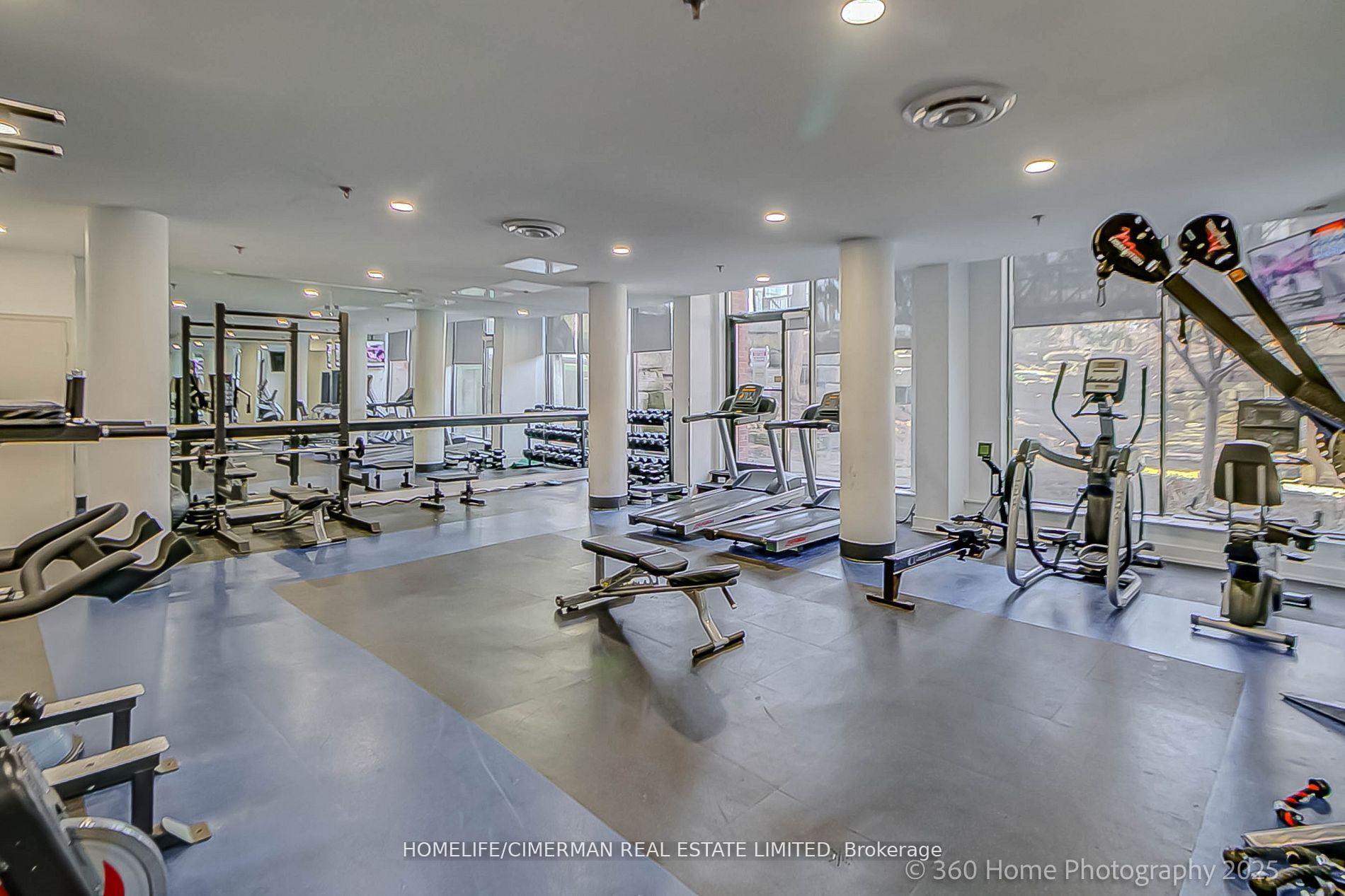 20 Southport Street 413 Property Photo 35