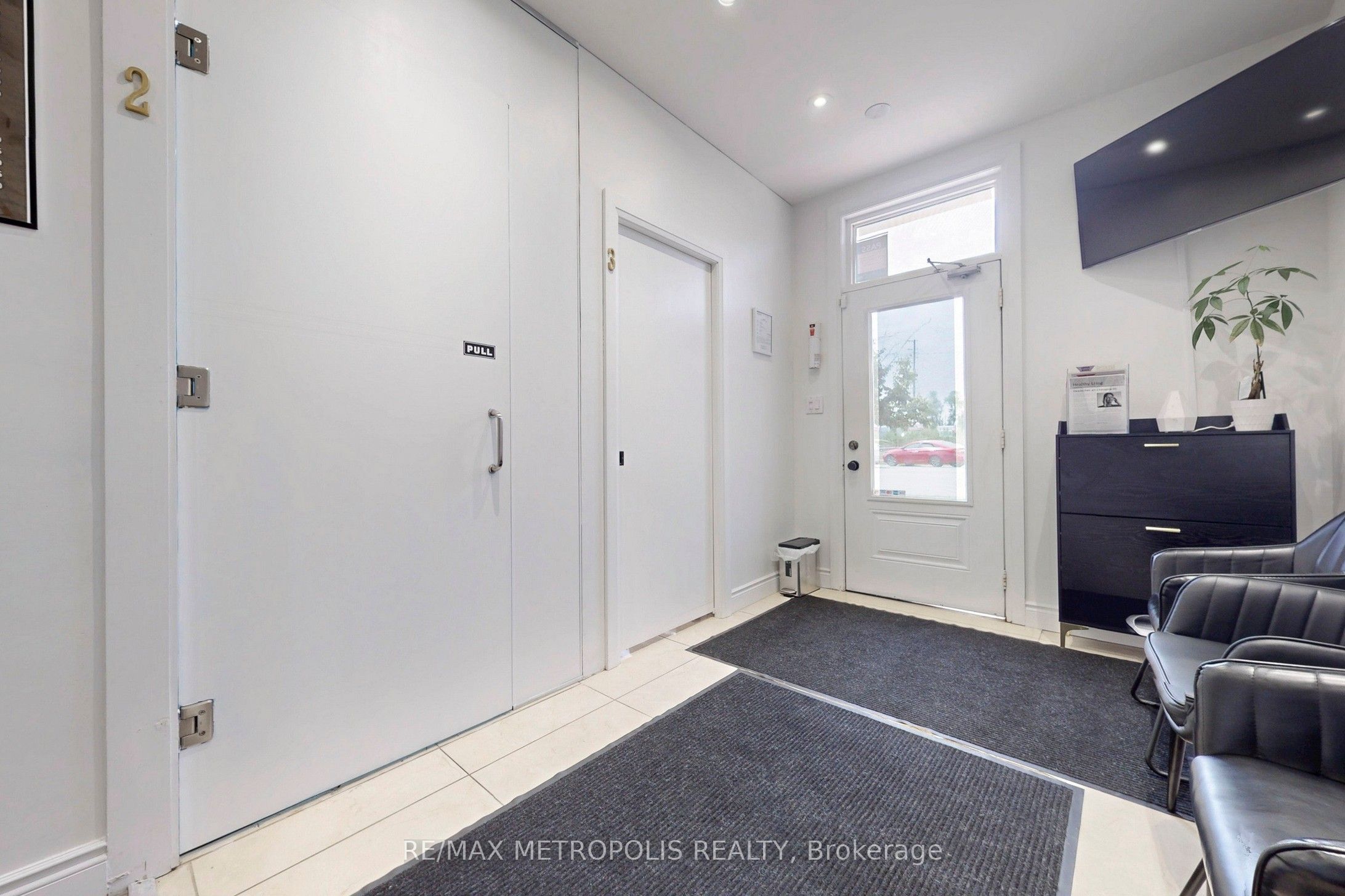 103 Inspire Boulevard 2 Property Photo 9