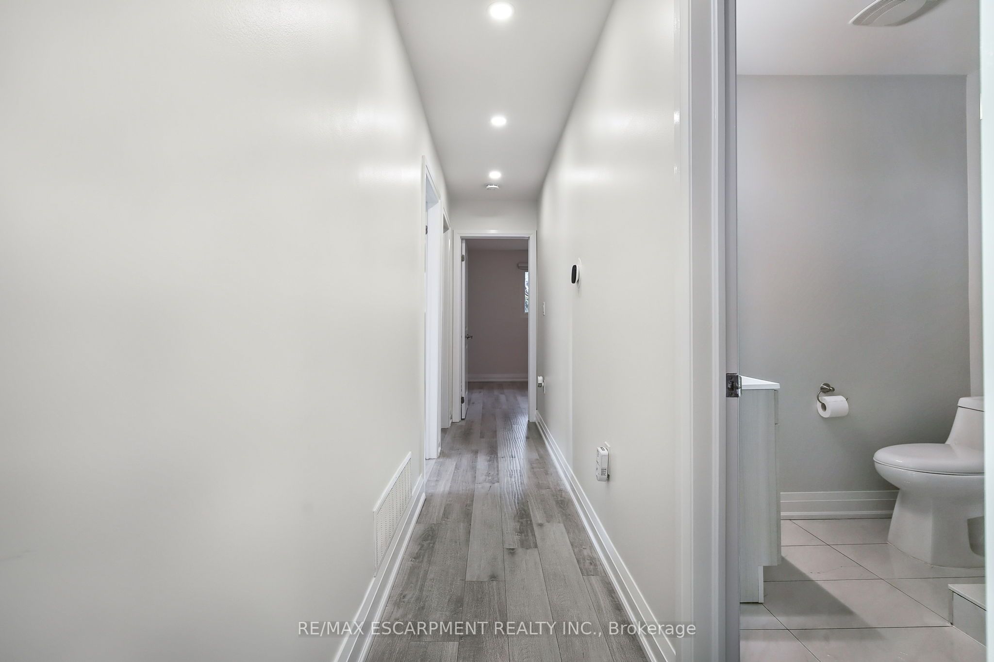 1414 Allangrove Drive Property Photo 13