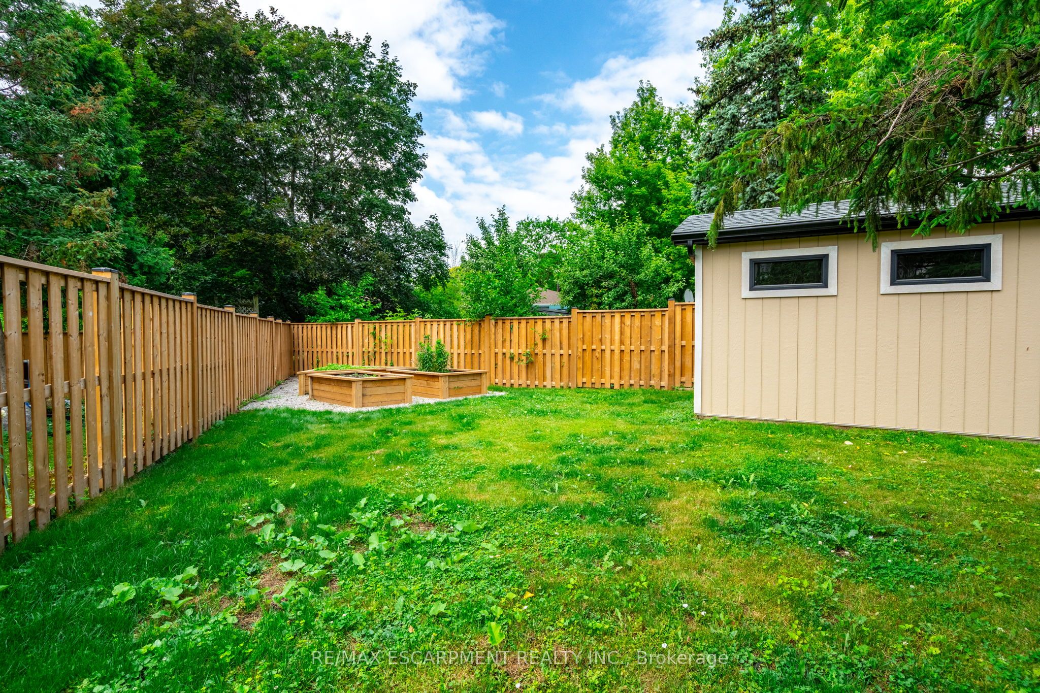 1414 Allangrove Drive Property Photo 41