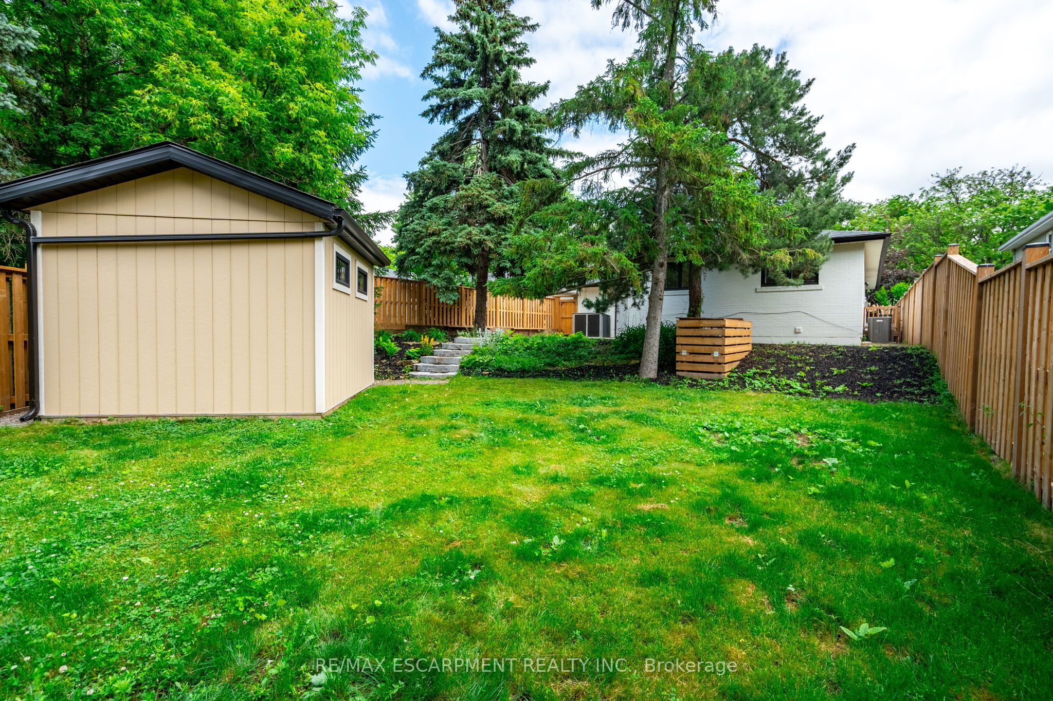 1414 Allangrove Drive Property Photo 43