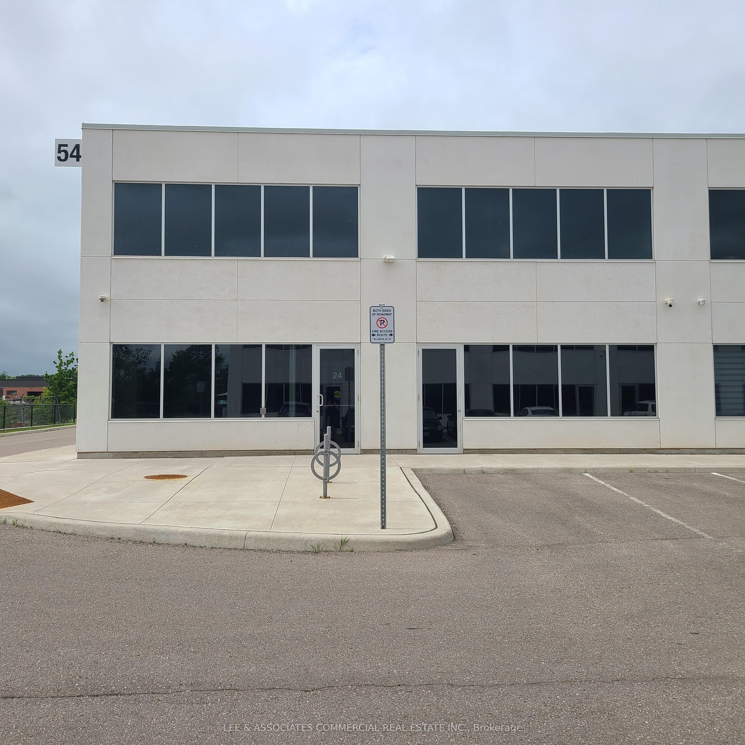#24 & 25 - 54 Steeles Avenue Property Photo 1