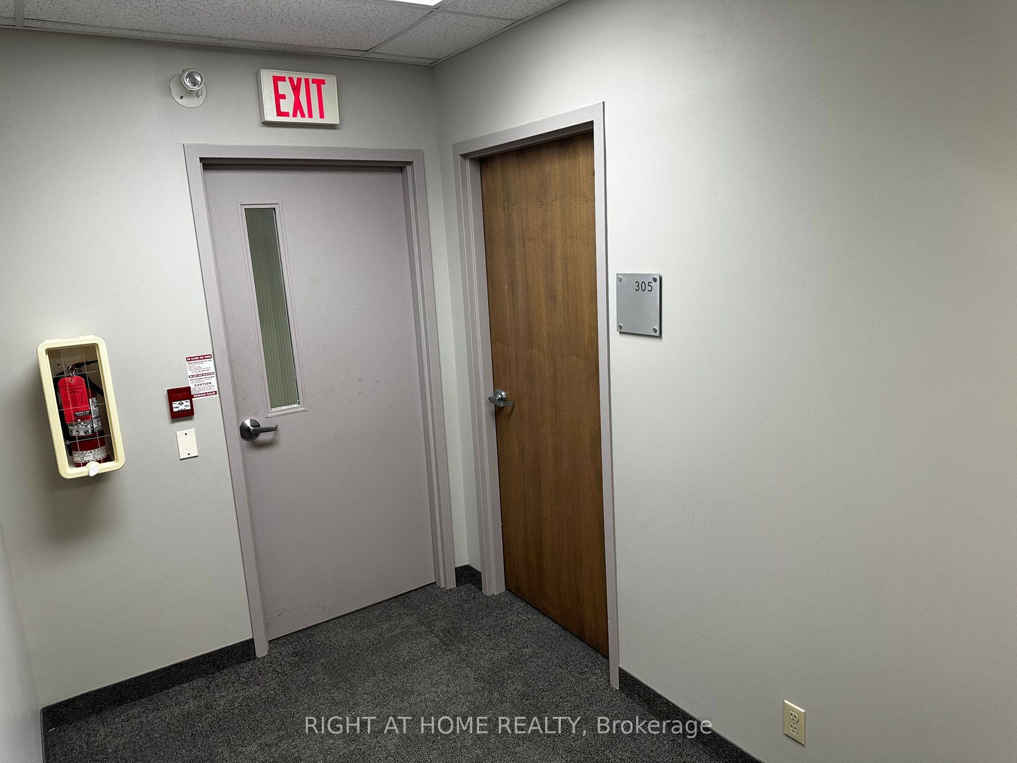 50 Sunny Meadow Boulevard 305 Property Photo 3