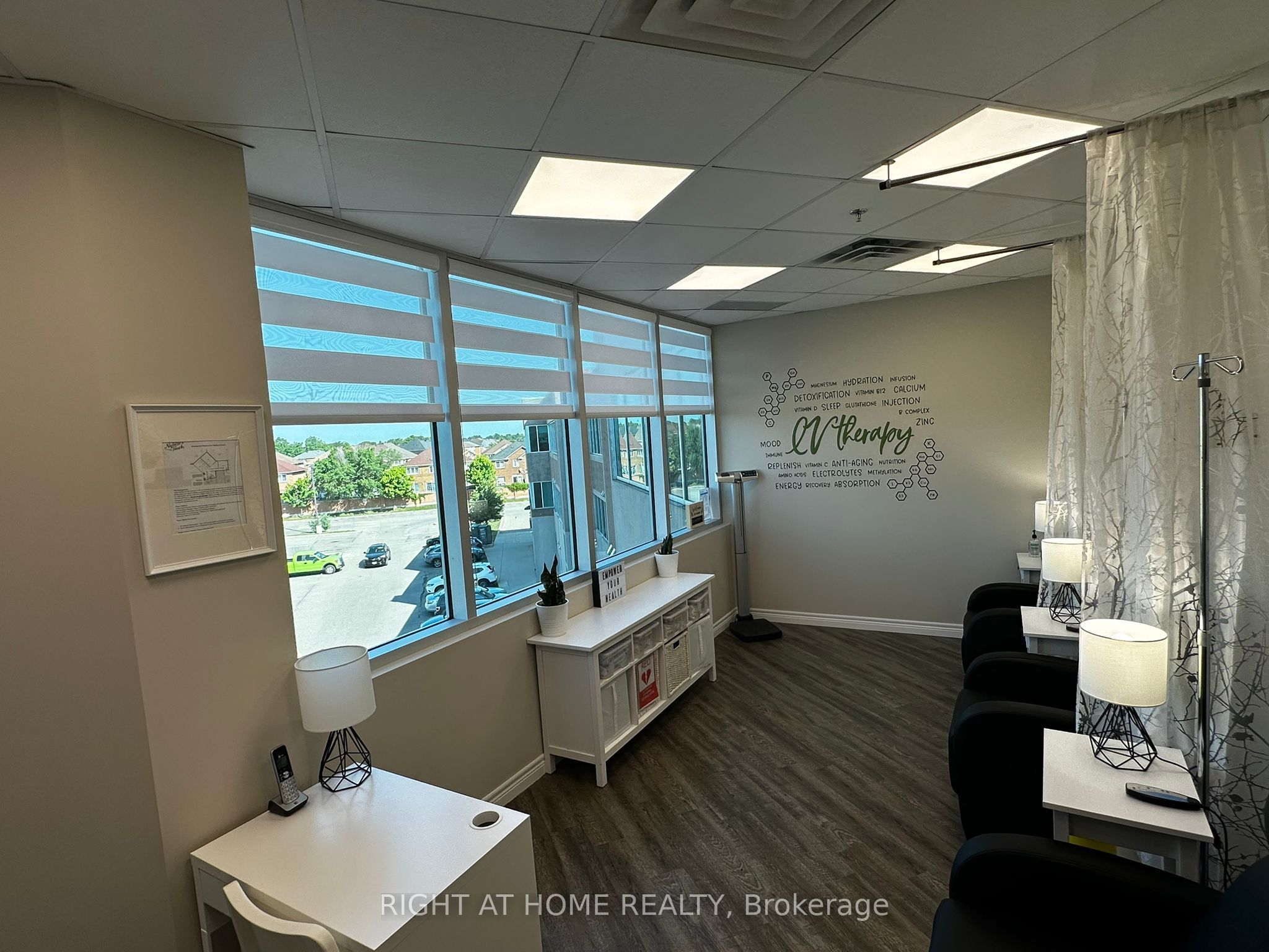 50 Sunny Meadow Boulevard 305 Property Photo 5