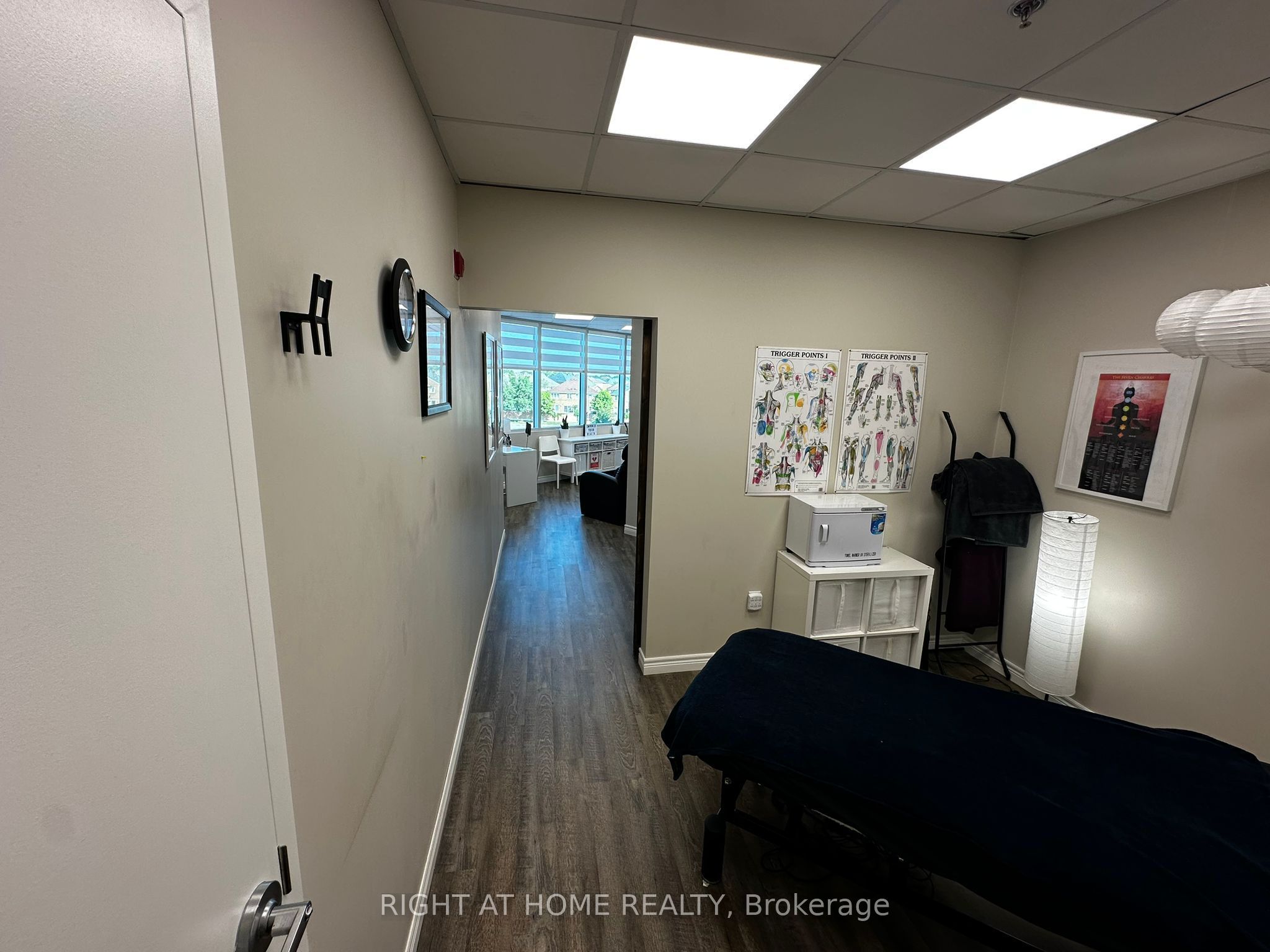 50 Sunny Meadow Boulevard 305 Property Photo 8