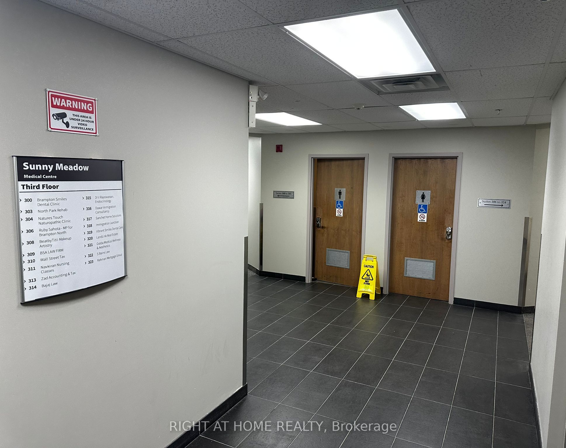 50 Sunny Meadow Boulevard 305 Property Photo 10