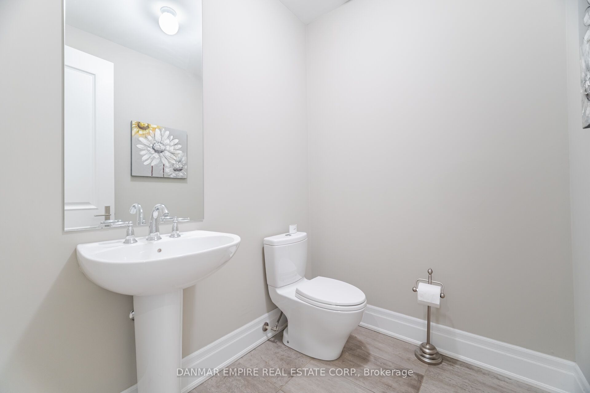 386 Tudor Avenue Property Photo 22