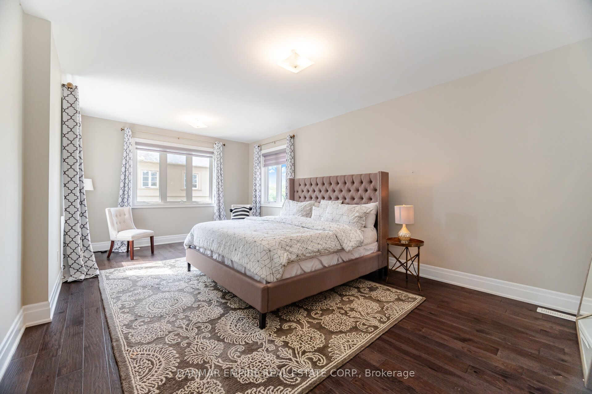 386 Tudor Avenue Property Photo 25