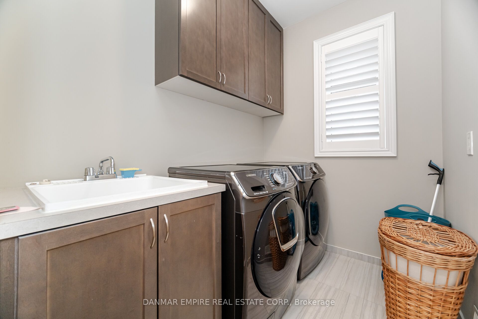 386 Tudor Avenue Property Photo 41