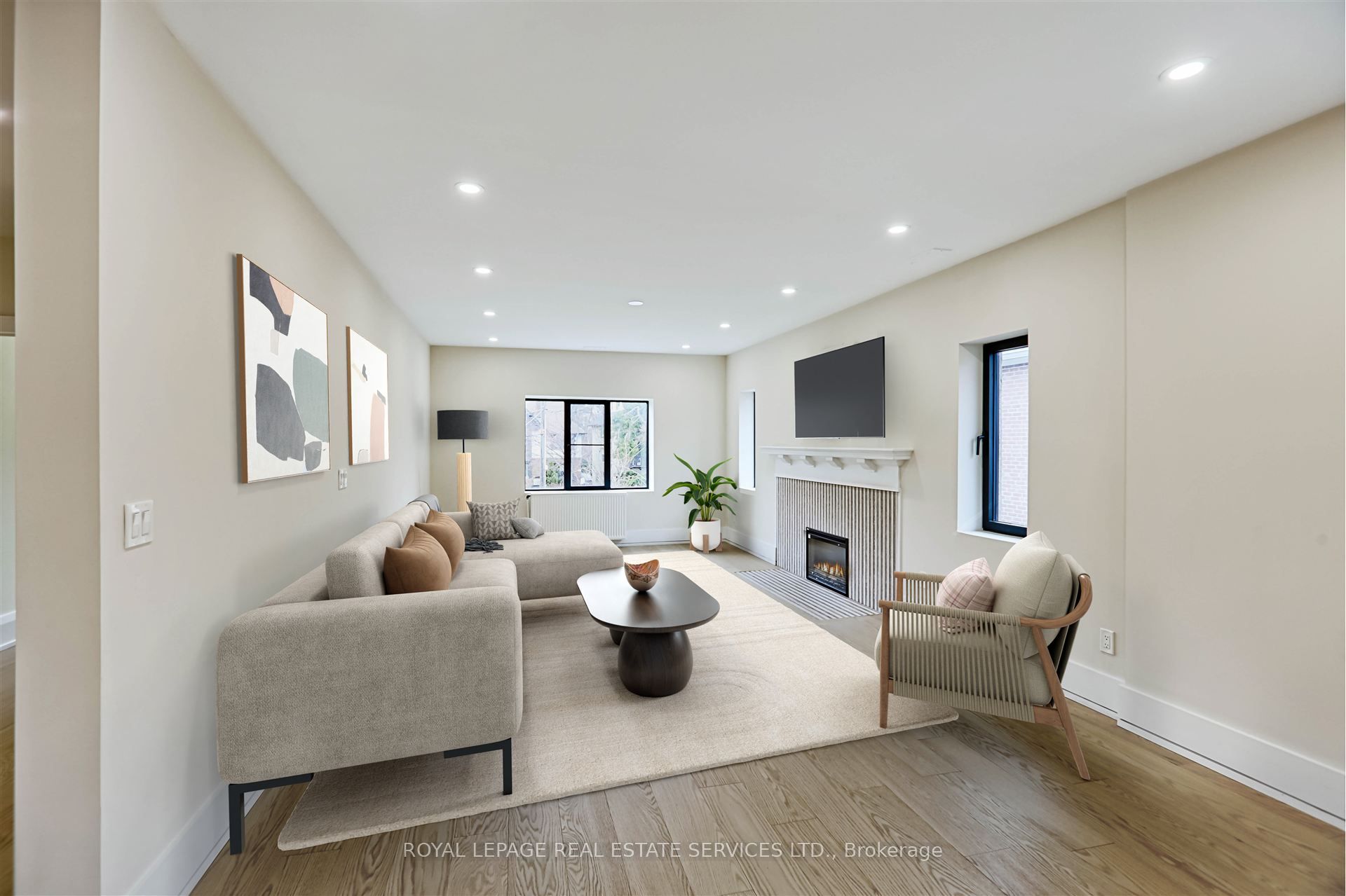 324 Riverside Drive Property Photo 17